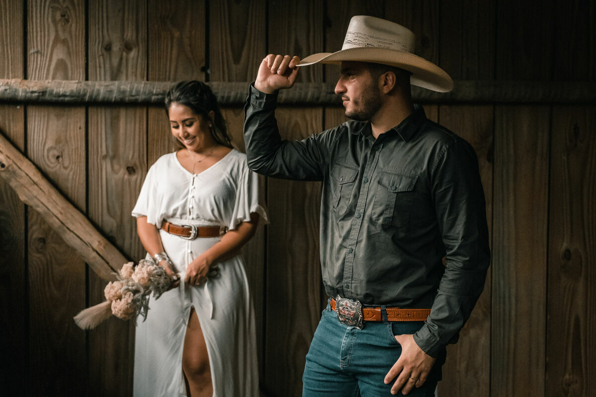 Foto Ensaio Fotográfico Pré Wedding Country Inspiração Jéssica e Vinícius Foto Ensaio Fotográfico Pré Wedding Country Inspiração Jéssica e Vinícius - Imagem 4