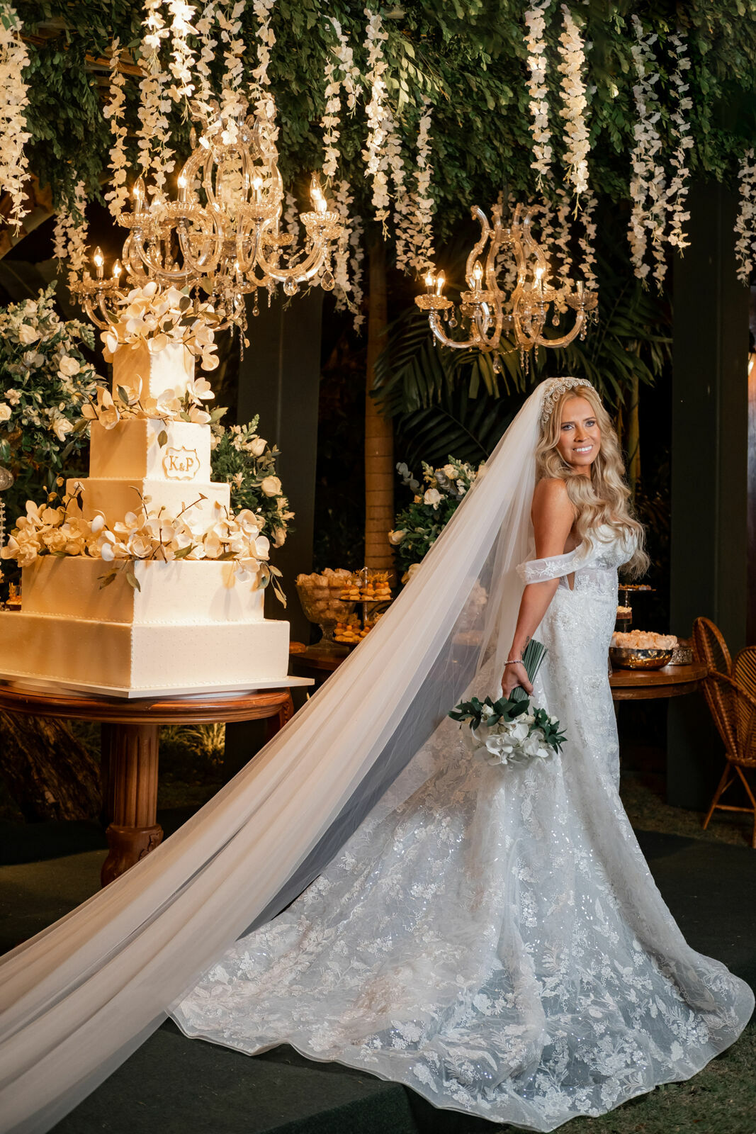 Foto Casamento Clássico Inspiração no Espaço Alegranza Kandice e Paul Foto Casamento Clássico Inspiração no Espaço Alegranza Kandice e Paul - Imagem 17