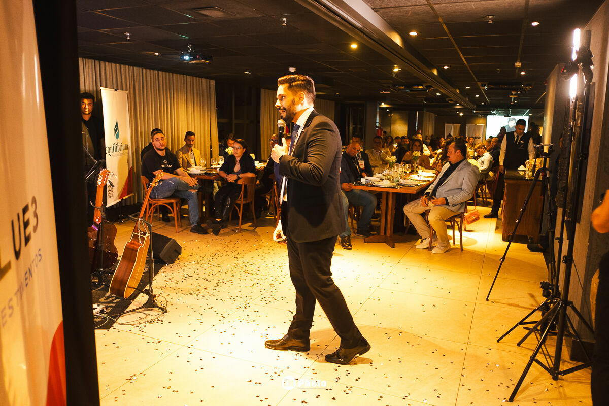 Foto Lançamento Bni Buriti: Nosso Olhar Sobre Essa Noite Memorável Foto Lançamento Bni Buriti: Nosso Olhar Sobre Essa Noite Memorável - Imagem 534