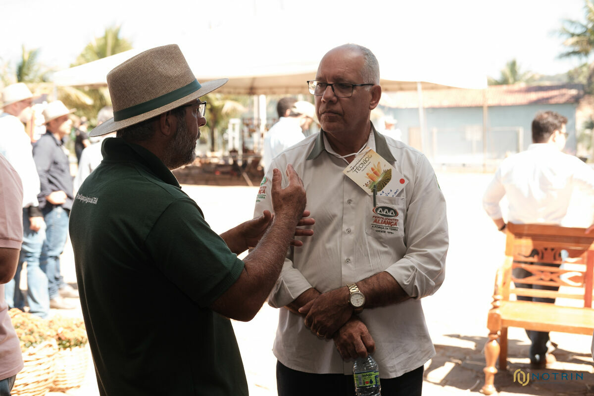 Foto Sucesso, Estratégia e Imagens que Contam Histórias: A Cobertura Fotográfica do Stand Notrin na Fazenda Planalto Foto Sucesso, Estratégia e Imagens que Contam Histórias: A Cobertura Fotográfica do Stand Notrin na Fazenda Planalto - Imagem 34