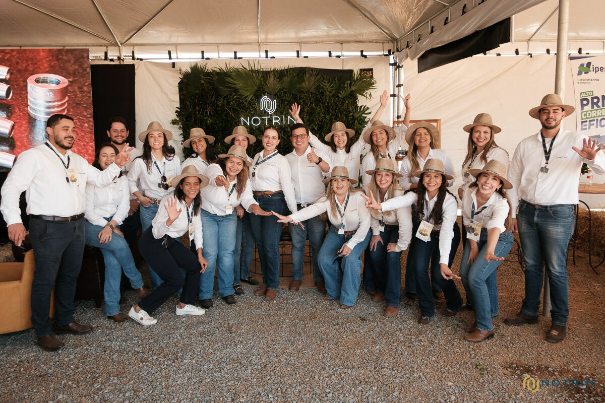 Foto Sucesso, Estratégia e Imagens que Contam Histórias: A Cobertura Fotográfica do Stand Notrin na Fazenda Planalto Foto Sucesso, Estratégia e Imagens que Contam Histórias: A Cobertura Fotográfica do Stand Notrin na Fazenda Planalto - Imagem 56