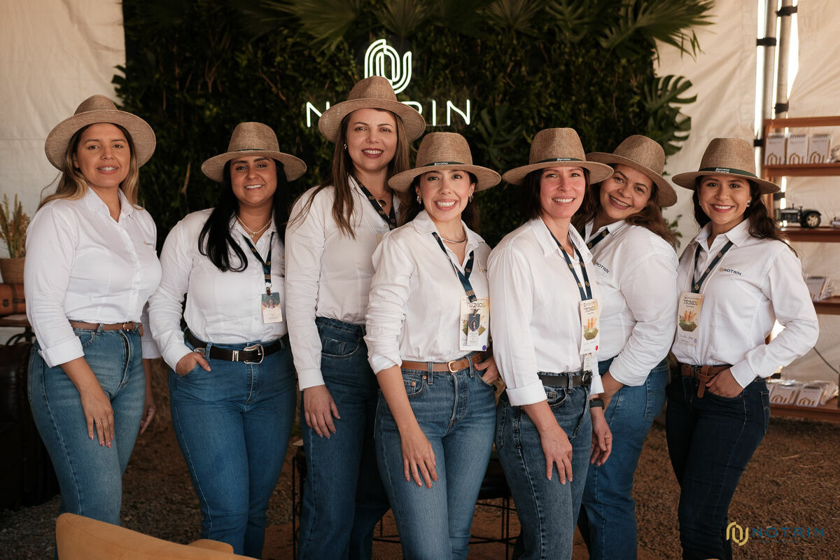 Foto Sucesso, Estratégia e Imagens que Contam Histórias: A Cobertura Fotográfica do Stand Notrin na Fazenda Planalto Foto Sucesso, Estratégia e Imagens que Contam Histórias: A Cobertura Fotográfica do Stand Notrin na Fazenda Planalto - Imagem 117