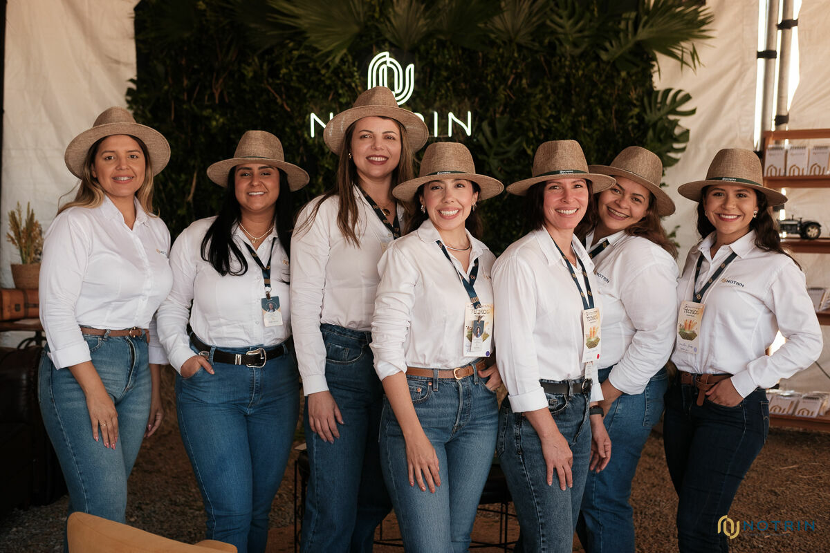 Foto Sucesso, Estratégia e Imagens que Contam Histórias: A Cobertura Fotográfica do Stand Notrin na Fazenda Planalto Foto Sucesso, Estratégia e Imagens que Contam Histórias: A Cobertura Fotográfica do Stand Notrin na Fazenda Planalto - Imagem 113