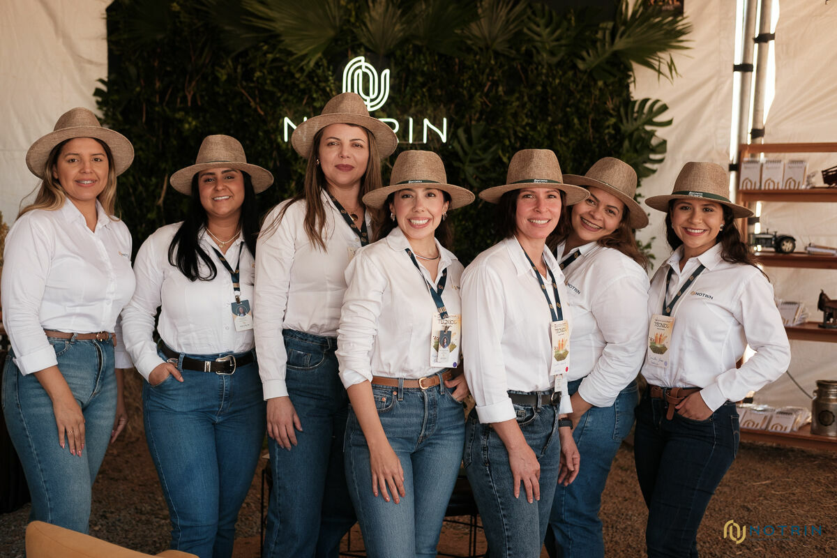 Foto Sucesso, Estratégia e Imagens que Contam Histórias: A Cobertura Fotográfica do Stand Notrin na Fazenda Planalto Foto Sucesso, Estratégia e Imagens que Contam Histórias: A Cobertura Fotográfica do Stand Notrin na Fazenda Planalto - Imagem 118