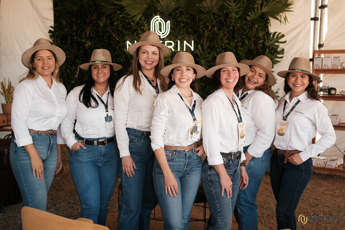 Foto Sucesso, Estratégia e Imagens que Contam Histórias: A Cobertura Fotográfica do Stand Notrin na Fazenda Planalto Foto Sucesso, Estratégia e Imagens que Contam Histórias: A Cobertura Fotográfica do Stand Notrin na Fazenda Planalto - Imagem 109