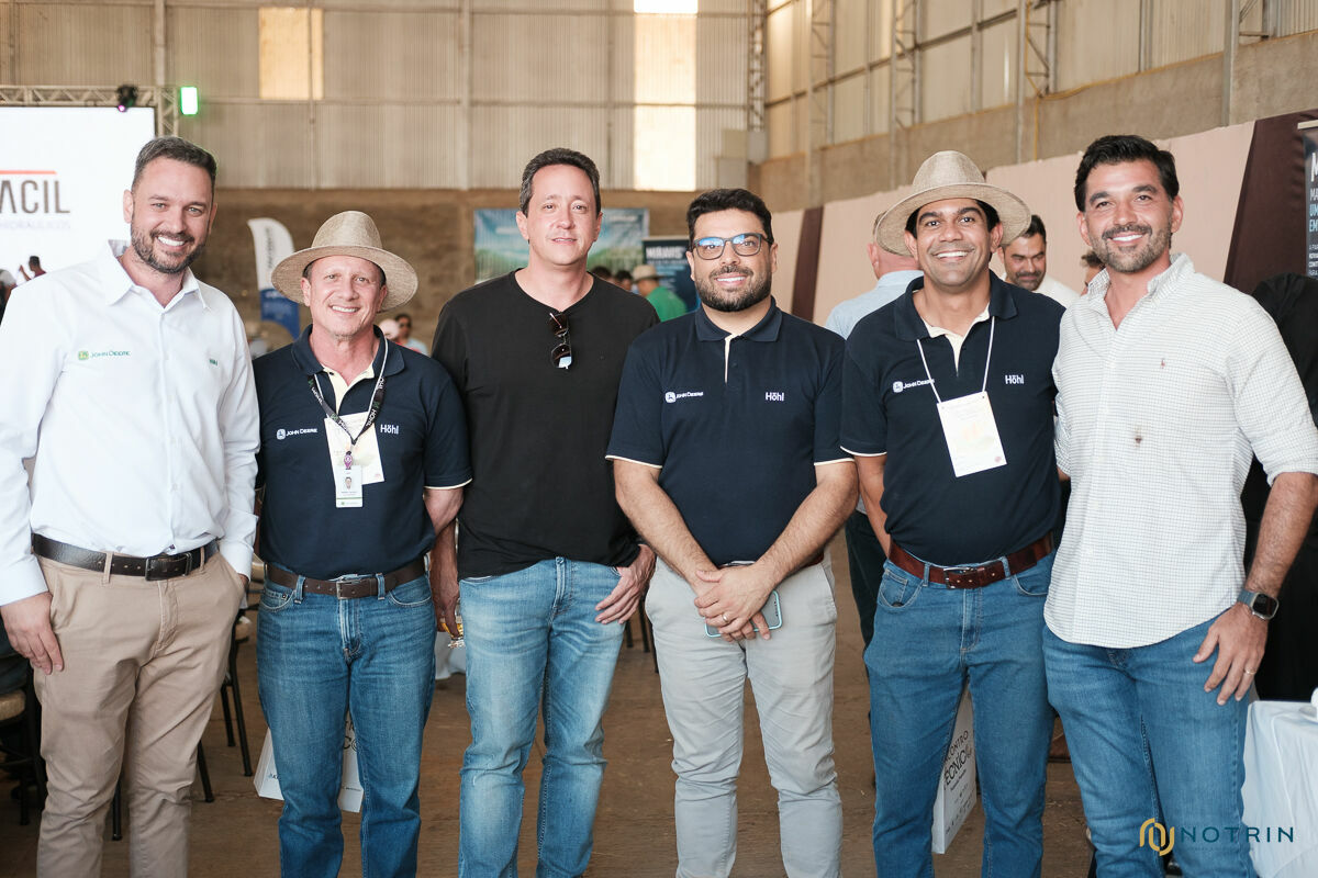Foto Sucesso, Estratégia e Imagens que Contam Histórias: A Cobertura Fotográfica do Stand Notrin na Fazenda Planalto Foto Sucesso, Estratégia e Imagens que Contam Histórias: A Cobertura Fotográfica do Stand Notrin na Fazenda Planalto - Imagem 232
