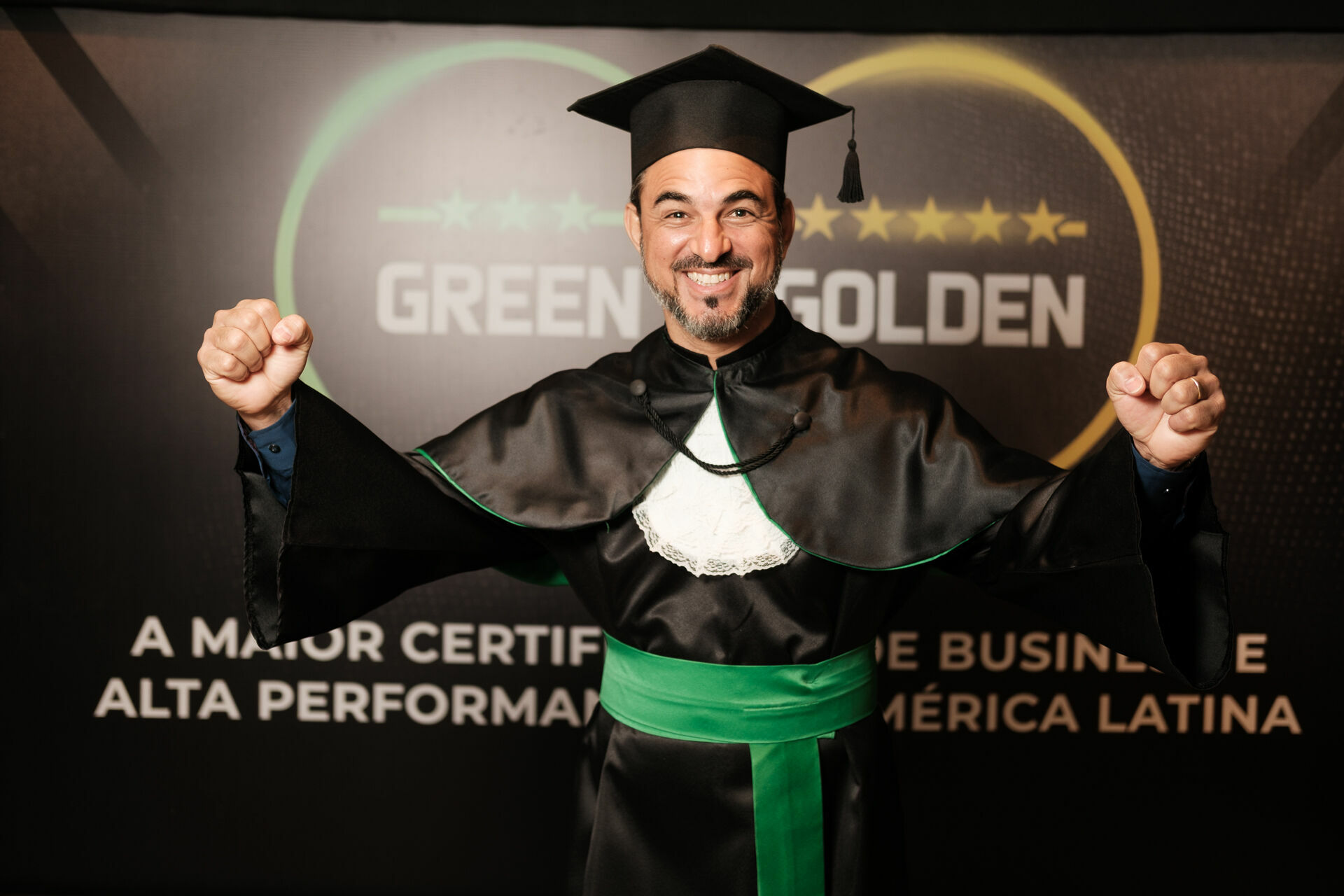 Foto Cobertura Fotográfica da Formatura Golden Belt e Green Belt Febracis 2025 – Um Registro Marcante Assinado por Natálya Cardoso Foto Cobertura Fotográfica da Formatura Golden Belt e Green Belt Febracis 2025 – Um Registro Marcante Assinado por Natálya Cardoso - Imagem 210