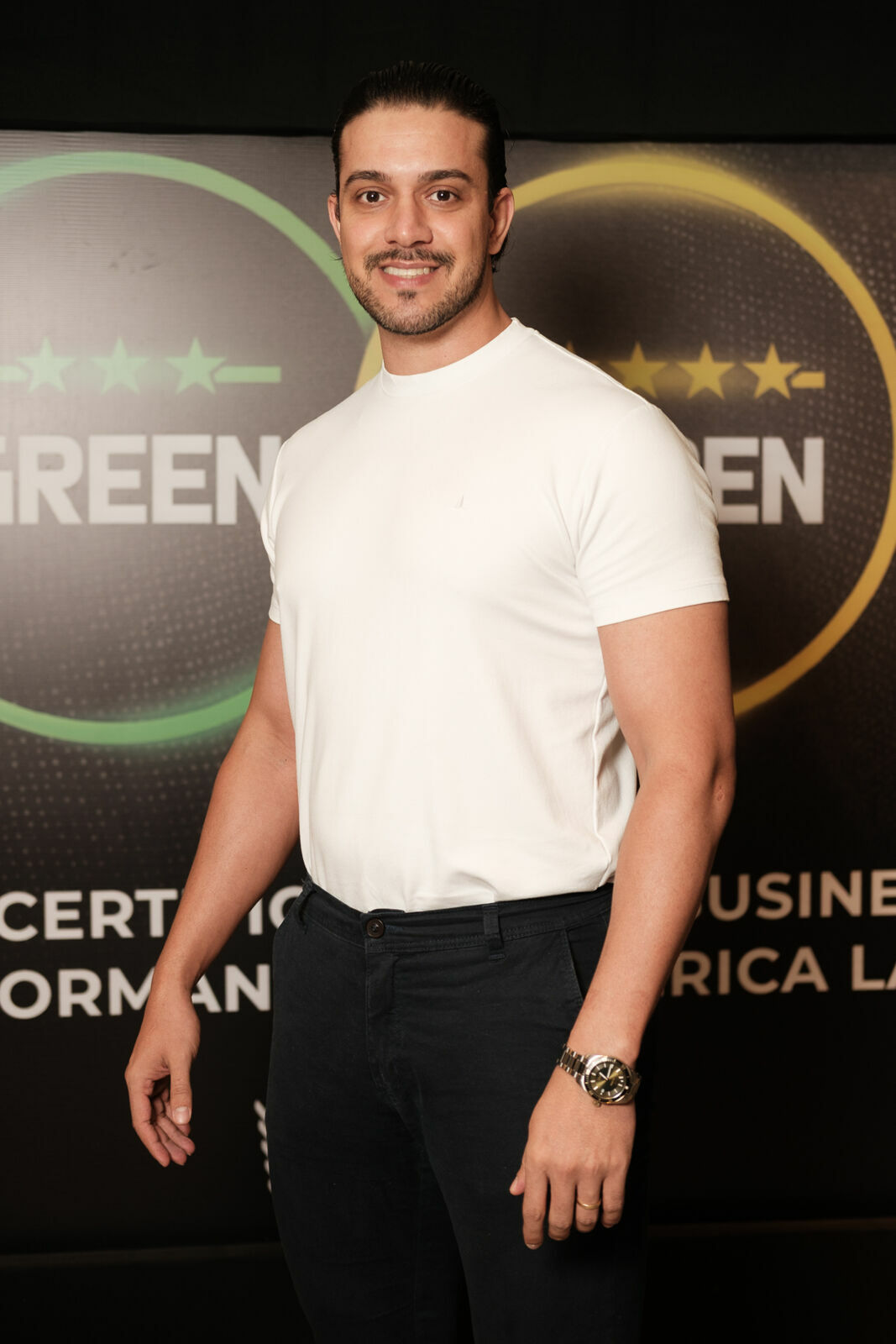 Foto Cobertura Fotográfica da Formatura Golden Belt e Green Belt Febracis 2025 – Um Registro Marcante Assinado por Natálya Cardoso Foto Cobertura Fotográfica da Formatura Golden Belt e Green Belt Febracis 2025 – Um Registro Marcante Assinado por Natálya Cardoso - Imagem 275