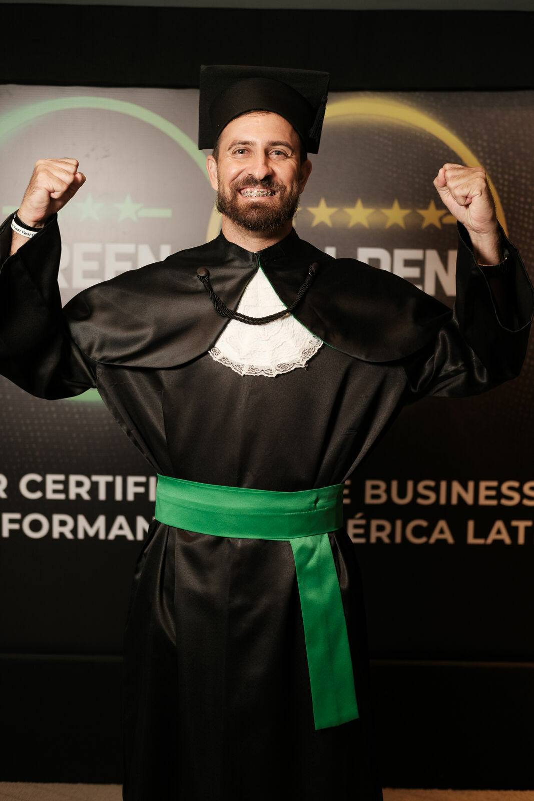 Foto Cobertura Fotográfica da Formatura Golden Belt e Green Belt Febracis 2025 – Um Registro Marcante Assinado por Natálya Cardoso Foto Cobertura Fotográfica da Formatura Golden Belt e Green Belt Febracis 2025 – Um Registro Marcante Assinado por Natálya Cardoso - Imagem 296