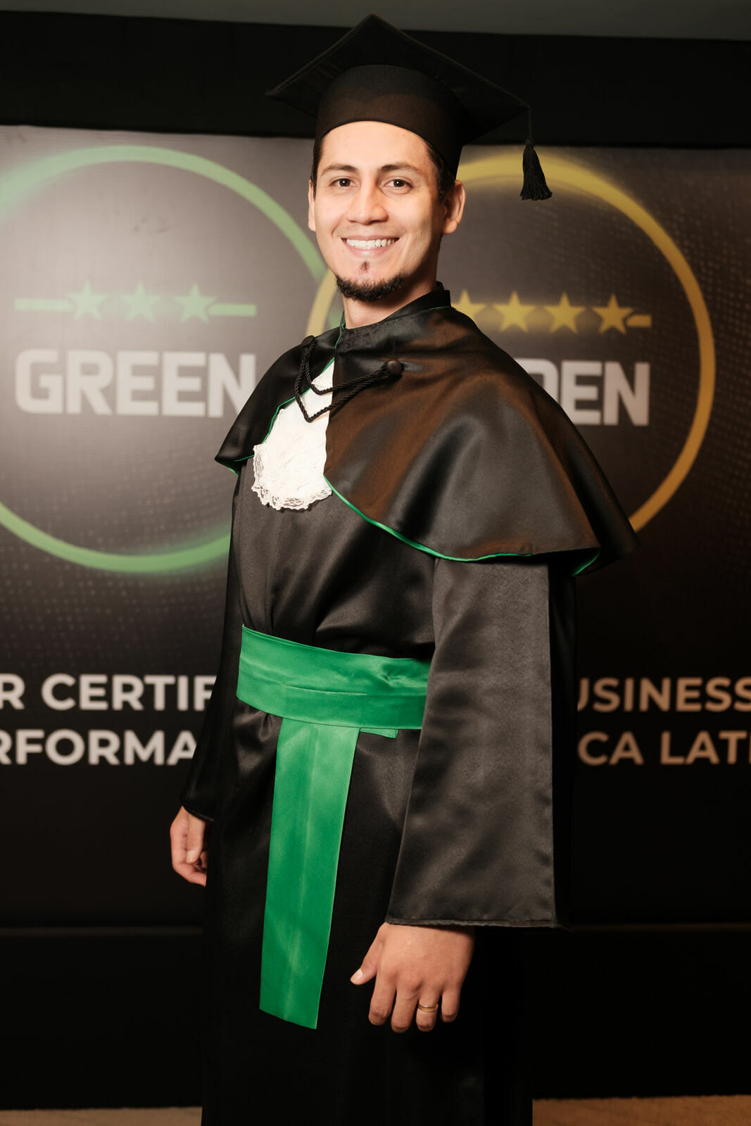 Foto Cobertura Fotográfica da Formatura Golden Belt e Green Belt Febracis 2025 – Um Registro Marcante Assinado por Natálya Cardoso Foto Cobertura Fotográfica da Formatura Golden Belt e Green Belt Febracis 2025 – Um Registro Marcante Assinado por Natálya Cardoso - Imagem 306