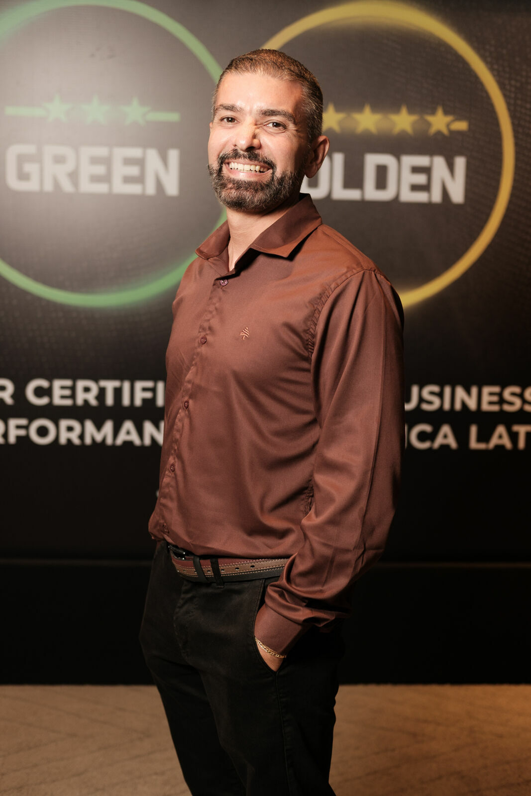 Foto Cobertura Fotográfica da Formatura Golden Belt e Green Belt Febracis 2025 – Um Registro Marcante Assinado por Natálya Cardoso Foto Cobertura Fotográfica da Formatura Golden Belt e Green Belt Febracis 2025 – Um Registro Marcante Assinado por Natálya Cardoso - Imagem 287