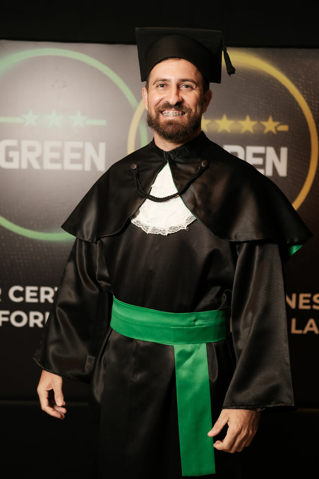 Foto Cobertura Fotográfica da Formatura Golden Belt e Green Belt Febracis 2025 – Um Registro Marcante Assinado por Natálya Cardoso Foto Cobertura Fotográfica da Formatura Golden Belt e Green Belt Febracis 2025 – Um Registro Marcante Assinado por Natálya Cardoso - Imagem 298