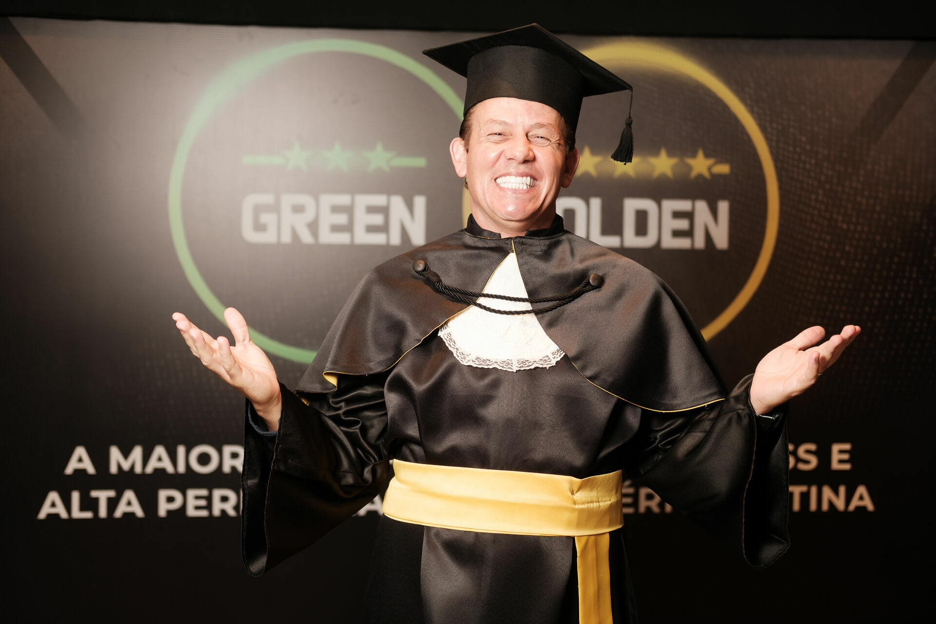 Foto Cobertura Fotográfica da Formatura Golden Belt e Green Belt Febracis 2025 – Um Registro Marcante Assinado por Natálya Cardoso Foto Cobertura Fotográfica da Formatura Golden Belt e Green Belt Febracis 2025 – Um Registro Marcante Assinado por Natálya Cardoso - Imagem 304