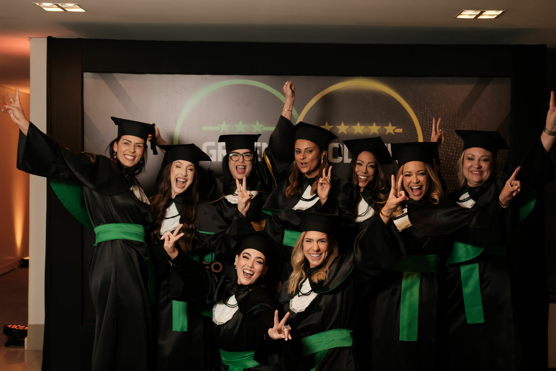 Foto Cobertura Fotográfica da Formatura Golden Belt e Green Belt Febracis 2025 – Um Registro Marcante Assinado por Natálya Cardoso Foto Cobertura Fotográfica da Formatura Golden Belt e Green Belt Febracis 2025 – Um Registro Marcante Assinado por Natálya Cardoso - Imagem 271