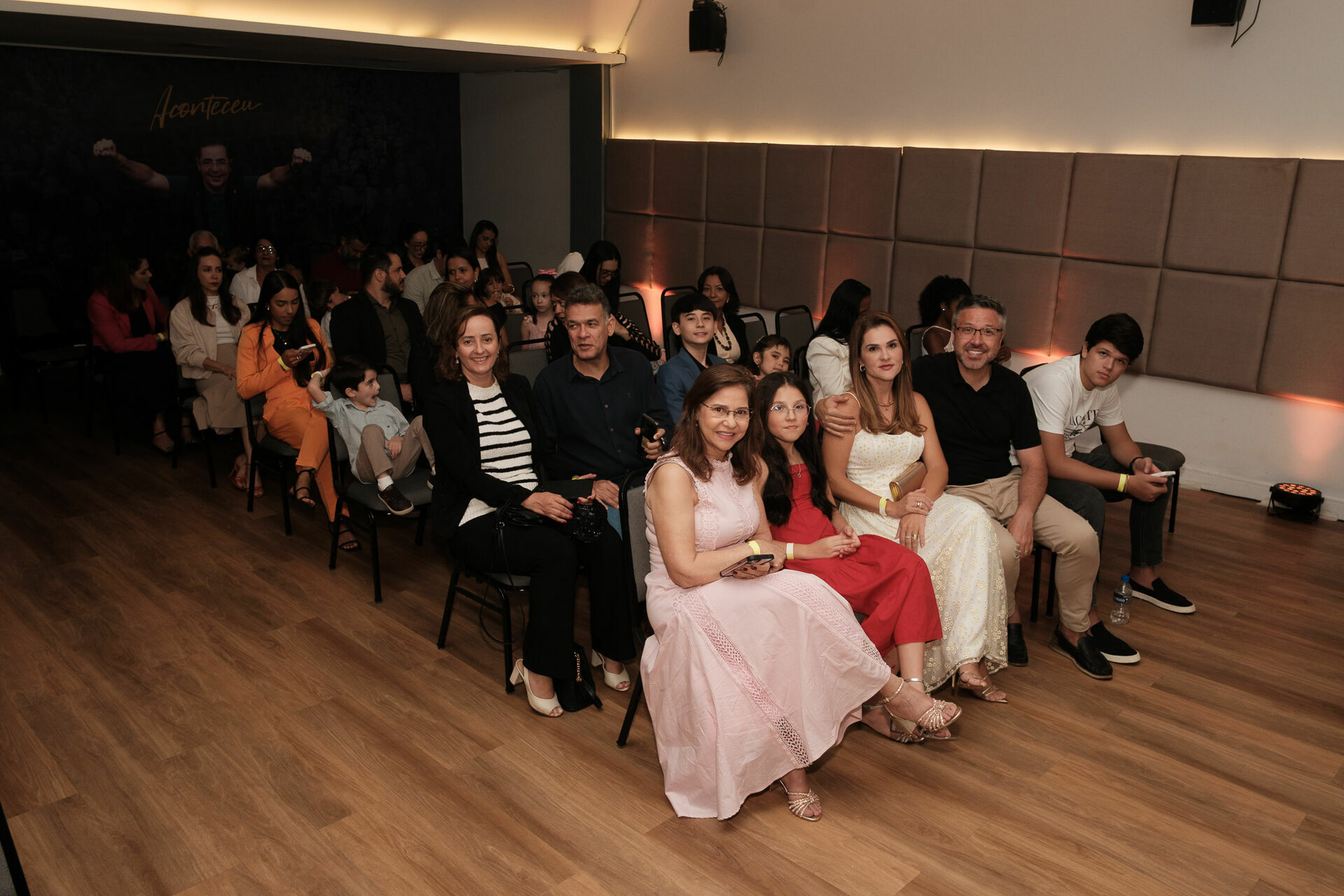 Foto Cobertura Fotográfica da Formatura Golden Belt e Green Belt Febracis 2025 – Um Registro Marcante Assinado por Natálya Cardoso Foto Cobertura Fotográfica da Formatura Golden Belt e Green Belt Febracis 2025 – Um Registro Marcante Assinado por Natálya Cardoso - Imagem 453