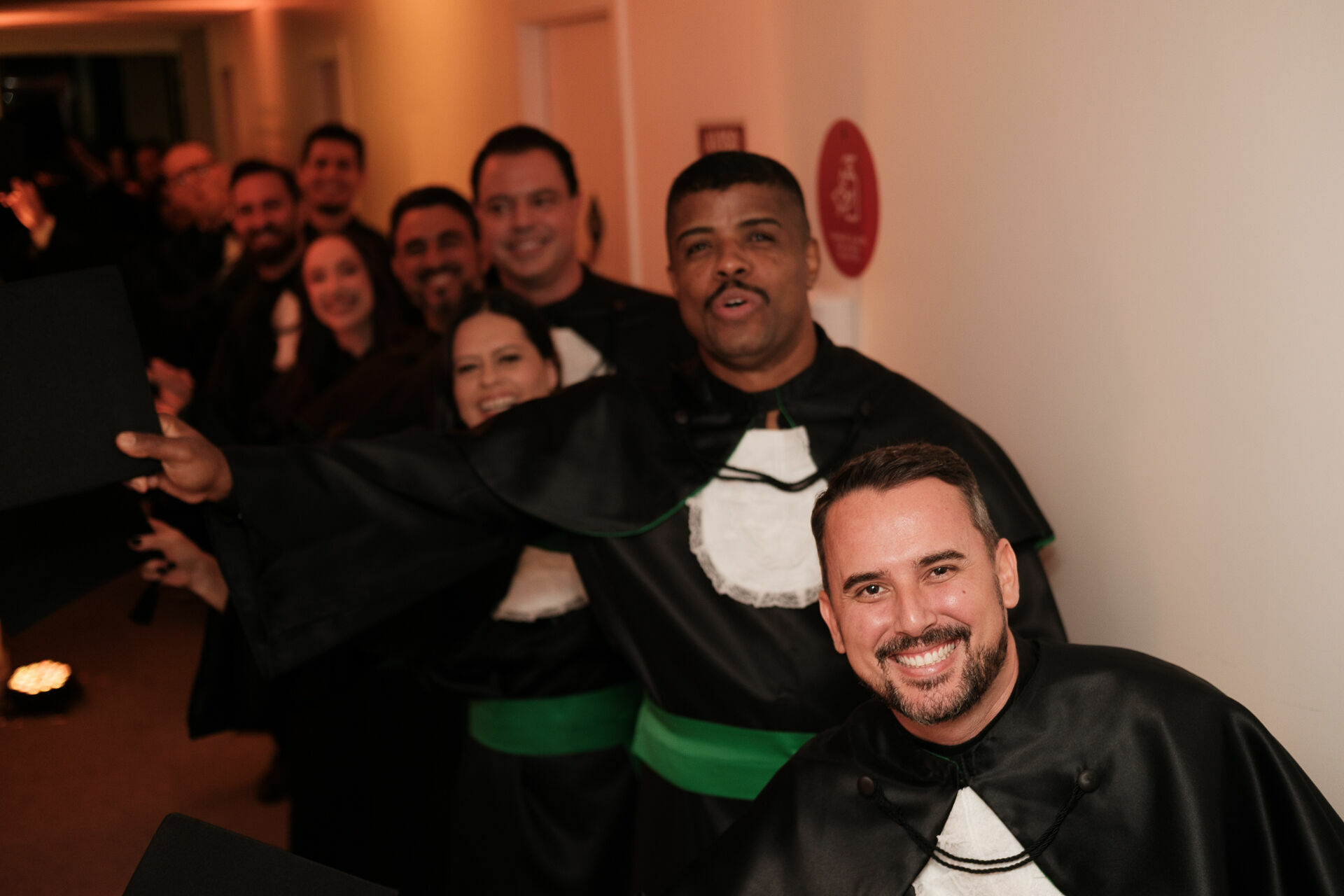 Foto Cobertura Fotográfica da Formatura Golden Belt e Green Belt Febracis 2025 – Um Registro Marcante Assinado por Natálya Cardoso Foto Cobertura Fotográfica da Formatura Golden Belt e Green Belt Febracis 2025 – Um Registro Marcante Assinado por Natálya Cardoso - Imagem 466