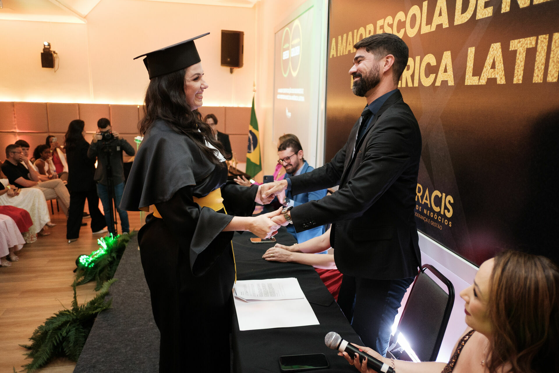 Foto Cobertura Fotográfica da Formatura Golden Belt e Green Belt Febracis 2025 – Um Registro Marcante Assinado por Natálya Cardoso Foto Cobertura Fotográfica da Formatura Golden Belt e Green Belt Febracis 2025 – Um Registro Marcante Assinado por Natálya Cardoso - Imagem 543