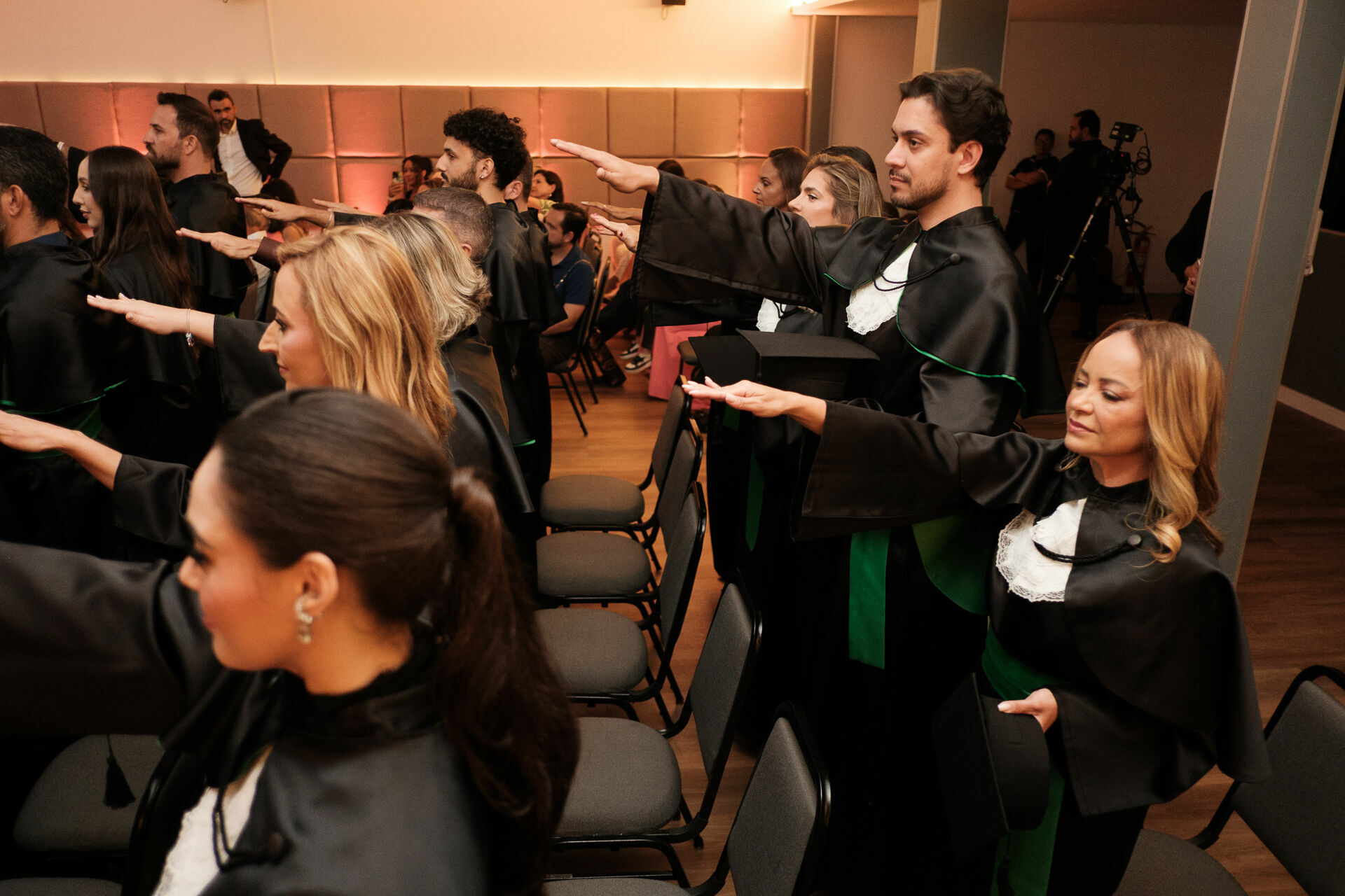 Foto Cobertura Fotográfica da Formatura Golden Belt e Green Belt Febracis 2025 – Um Registro Marcante Assinado por Natálya Cardoso Foto Cobertura Fotográfica da Formatura Golden Belt e Green Belt Febracis 2025 – Um Registro Marcante Assinado por Natálya Cardoso - Imagem 537