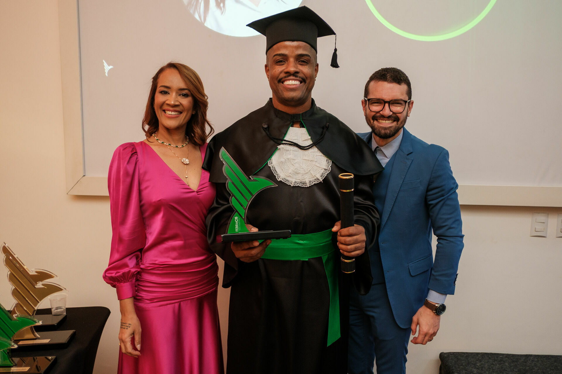 Foto Cobertura Fotográfica da Formatura Golden Belt e Green Belt Febracis 2025 – Um Registro Marcante Assinado por Natálya Cardoso Foto Cobertura Fotográfica da Formatura Golden Belt e Green Belt Febracis 2025 – Um Registro Marcante Assinado por Natálya Cardoso - Imagem 607