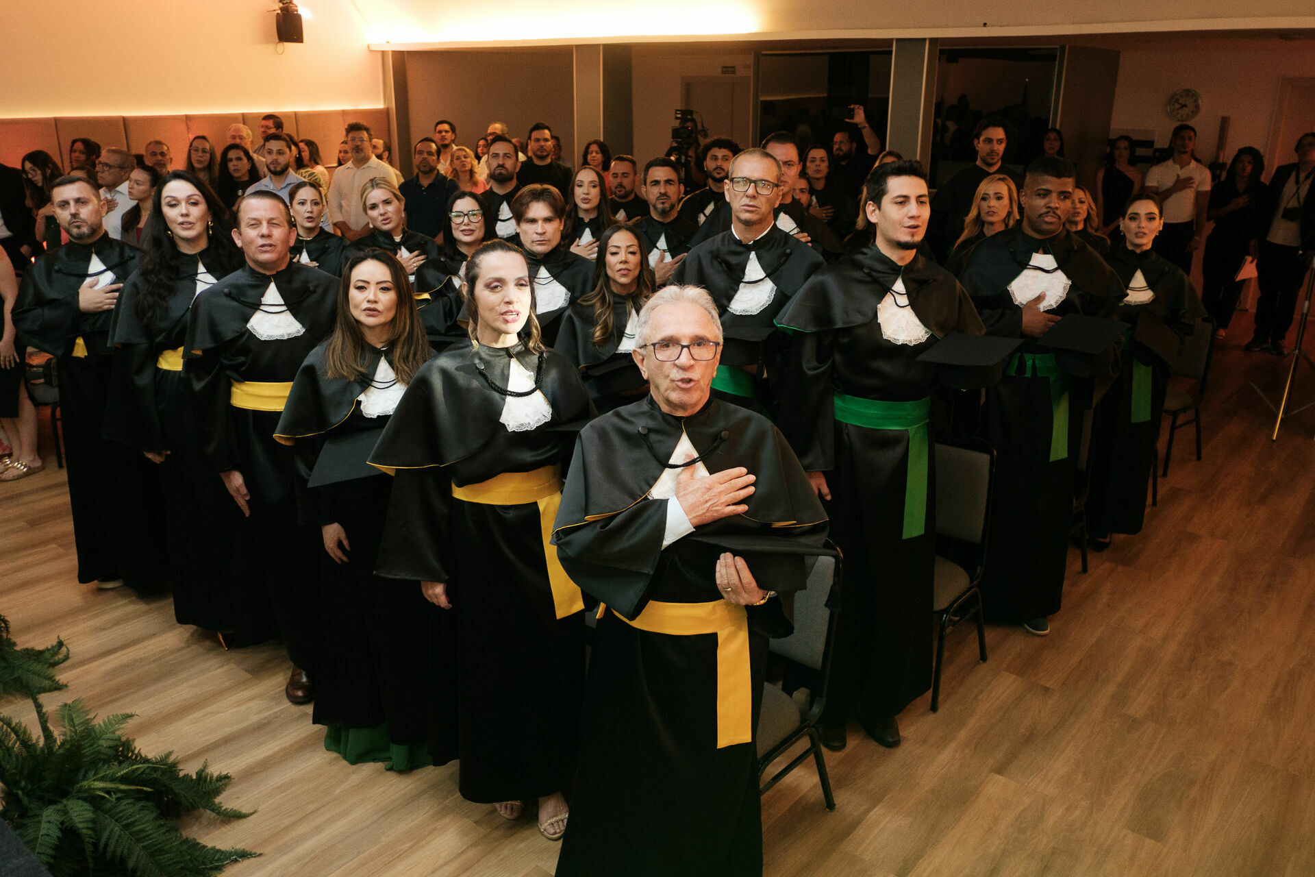 Foto Cobertura Fotográfica da Formatura Golden Belt e Green Belt Febracis 2025 – Um Registro Marcante Assinado por Natálya Cardoso Foto Cobertura Fotográfica da Formatura Golden Belt e Green Belt Febracis 2025 – Um Registro Marcante Assinado por Natálya Cardoso - Imagem 497