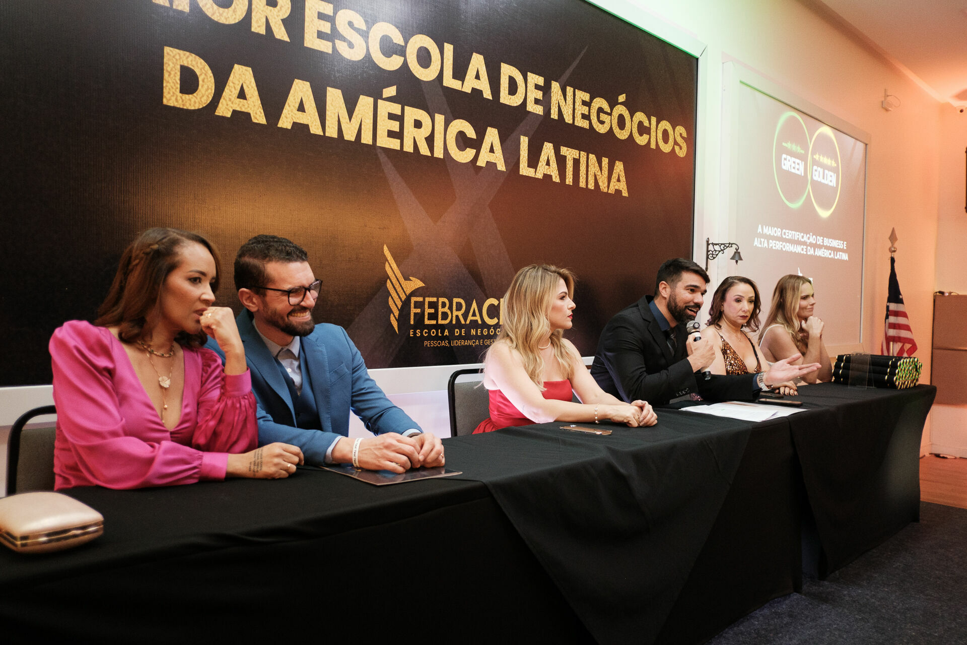 Foto Cobertura Fotográfica da Formatura Golden Belt e Green Belt Febracis 2025 – Um Registro Marcante Assinado por Natálya Cardoso Foto Cobertura Fotográfica da Formatura Golden Belt e Green Belt Febracis 2025 – Um Registro Marcante Assinado por Natálya Cardoso - Imagem 516