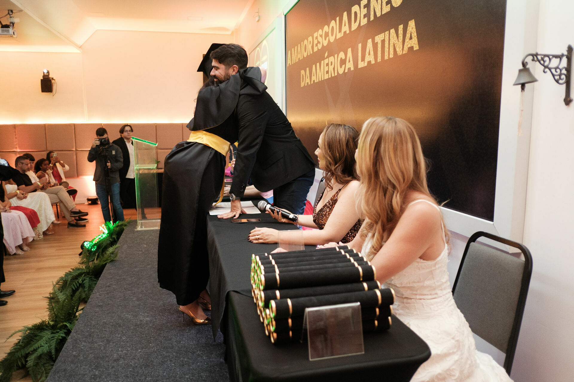 Foto Cobertura Fotográfica da Formatura Golden Belt e Green Belt Febracis 2025 – Um Registro Marcante Assinado por Natálya Cardoso Foto Cobertura Fotográfica da Formatura Golden Belt e Green Belt Febracis 2025 – Um Registro Marcante Assinado por Natálya Cardoso - Imagem 542