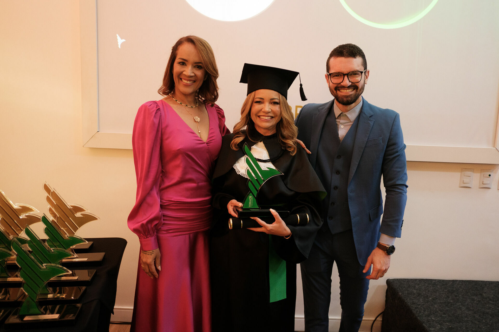 Foto Cobertura Fotográfica da Formatura Golden Belt e Green Belt Febracis 2025 – Um Registro Marcante Assinado por Natálya Cardoso Foto Cobertura Fotográfica da Formatura Golden Belt e Green Belt Febracis 2025 – Um Registro Marcante Assinado por Natálya Cardoso - Imagem 556