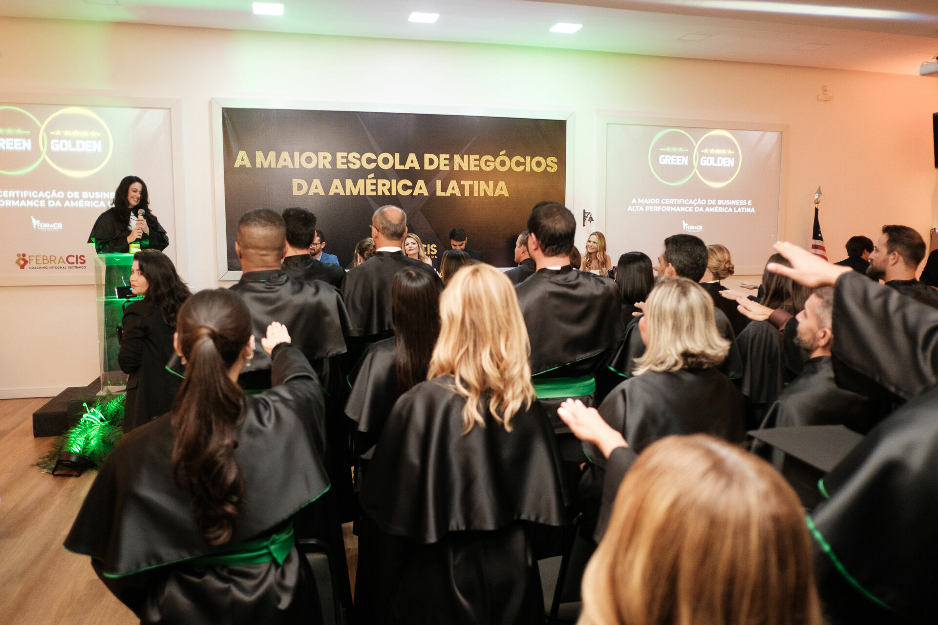 Foto Cobertura Fotográfica da Formatura Golden Belt e Green Belt Febracis 2025 – Um Registro Marcante Assinado por Natálya Cardoso Foto Cobertura Fotográfica da Formatura Golden Belt e Green Belt Febracis 2025 – Um Registro Marcante Assinado por Natálya Cardoso - Imagem 539