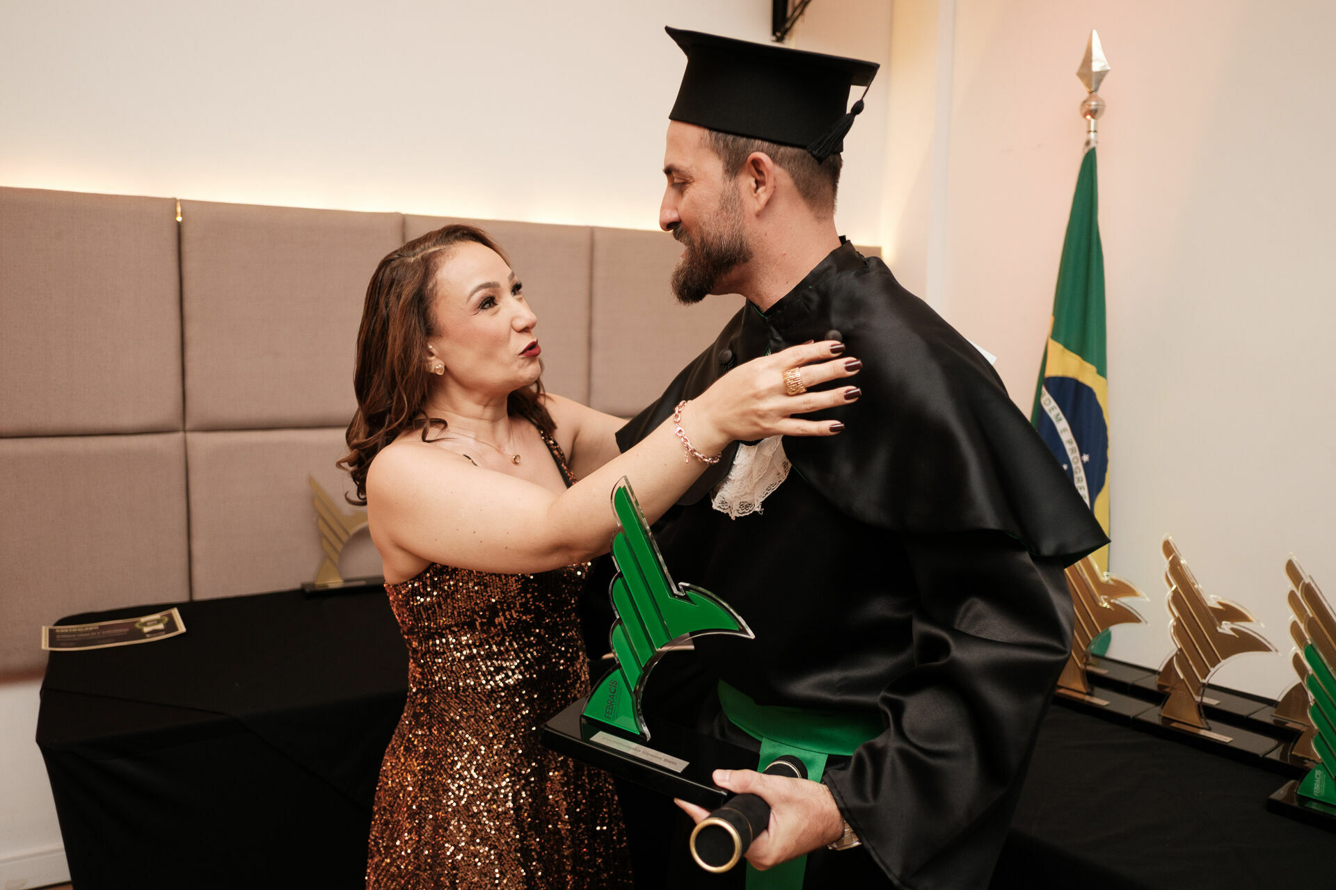 Foto Cobertura Fotográfica da Formatura Golden Belt e Green Belt Febracis 2025 – Um Registro Marcante Assinado por Natálya Cardoso Foto Cobertura Fotográfica da Formatura Golden Belt e Green Belt Febracis 2025 – Um Registro Marcante Assinado por Natálya Cardoso - Imagem 627