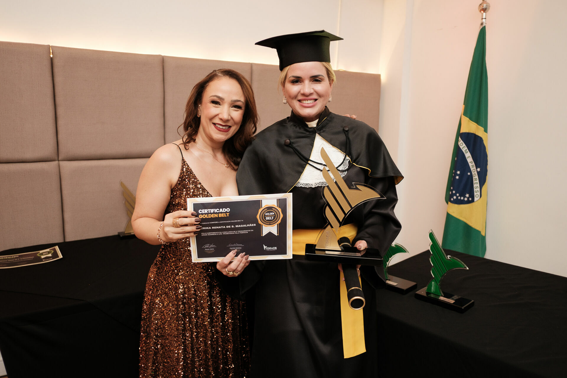 Foto Cobertura Fotográfica da Formatura Golden Belt e Green Belt Febracis 2025 – Um Registro Marcante Assinado por Natálya Cardoso Foto Cobertura Fotográfica da Formatura Golden Belt e Green Belt Febracis 2025 – Um Registro Marcante Assinado por Natálya Cardoso - Imagem 658