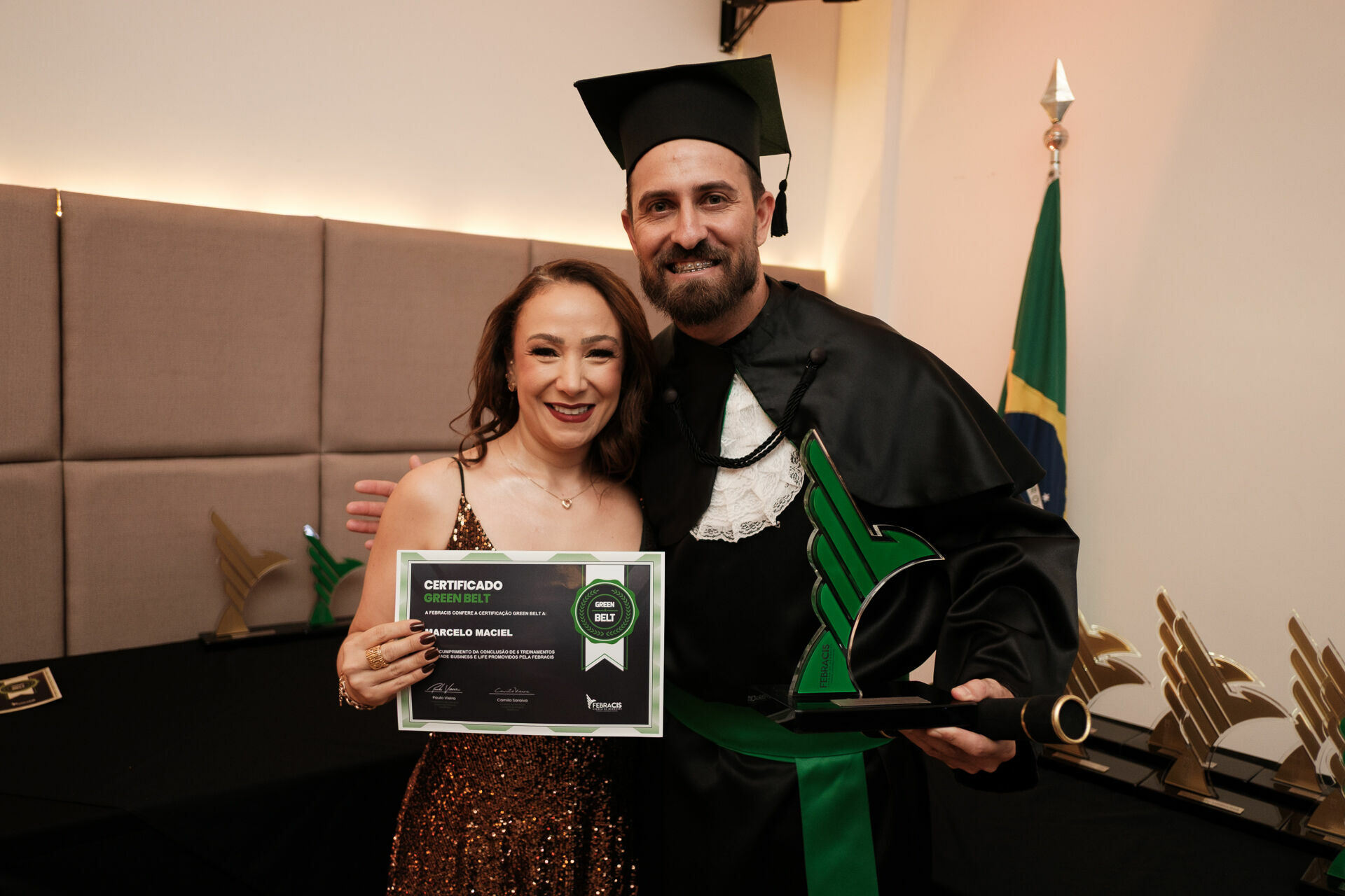 Foto Cobertura Fotográfica da Formatura Golden Belt e Green Belt Febracis 2025 – Um Registro Marcante Assinado por Natálya Cardoso Foto Cobertura Fotográfica da Formatura Golden Belt e Green Belt Febracis 2025 – Um Registro Marcante Assinado por Natálya Cardoso - Imagem 629