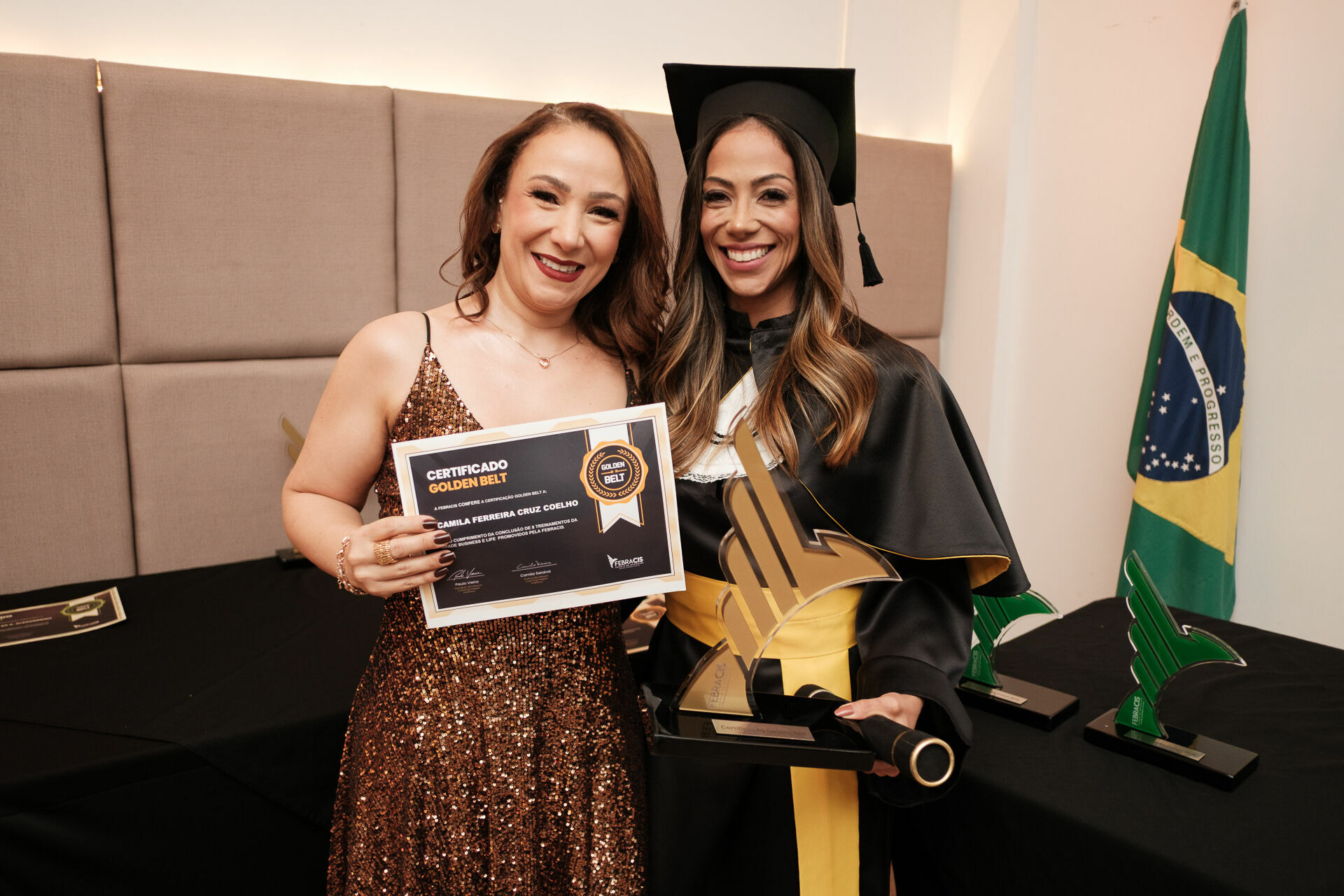 Foto Cobertura Fotográfica da Formatura Golden Belt e Green Belt Febracis 2025 – Um Registro Marcante Assinado por Natálya Cardoso Foto Cobertura Fotográfica da Formatura Golden Belt e Green Belt Febracis 2025 – Um Registro Marcante Assinado por Natálya Cardoso - Imagem 643