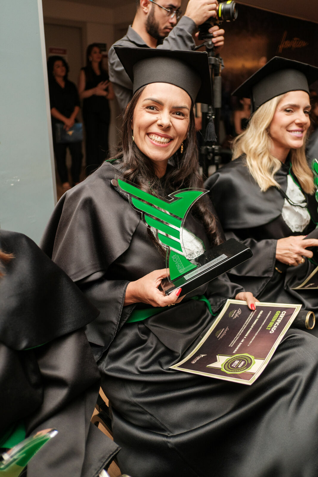 Foto Cobertura Fotográfica da Formatura Golden Belt e Green Belt Febracis 2025 – Um Registro Marcante Assinado por Natálya Cardoso Foto Cobertura Fotográfica da Formatura Golden Belt e Green Belt Febracis 2025 – Um Registro Marcante Assinado por Natálya Cardoso - Imagem 734