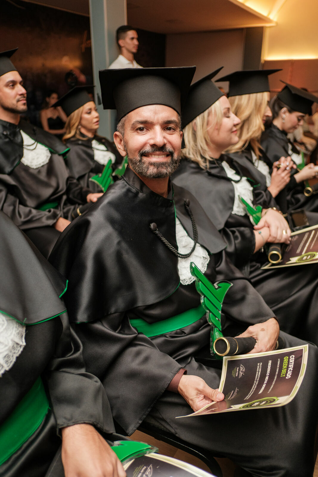 Foto Cobertura Fotográfica da Formatura Golden Belt e Green Belt Febracis 2025 – Um Registro Marcante Assinado por Natálya Cardoso Foto Cobertura Fotográfica da Formatura Golden Belt e Green Belt Febracis 2025 – Um Registro Marcante Assinado por Natálya Cardoso - Imagem 731