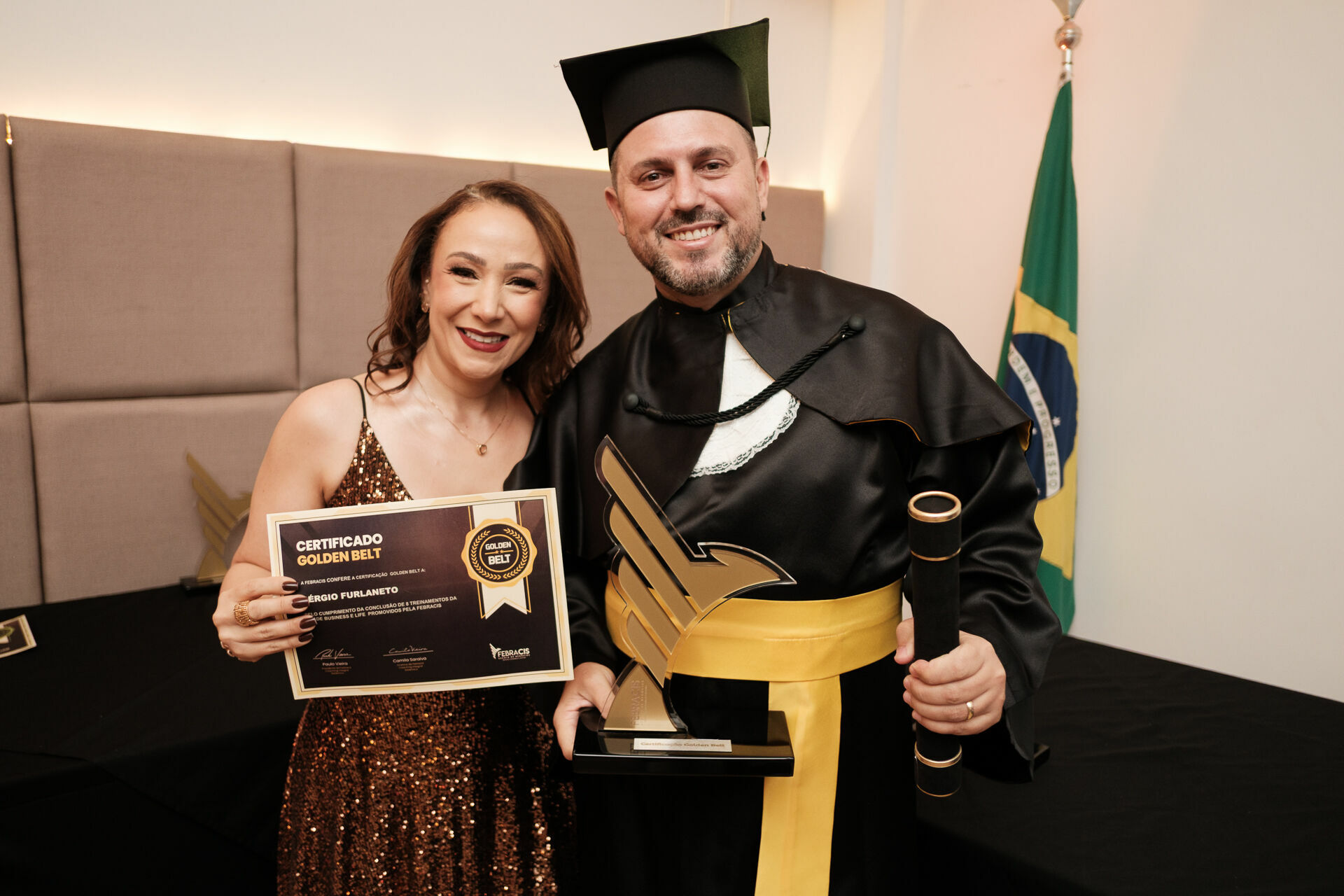 Foto Cobertura Fotográfica da Formatura Golden Belt e Green Belt Febracis 2025 – Um Registro Marcante Assinado por Natálya Cardoso Foto Cobertura Fotográfica da Formatura Golden Belt e Green Belt Febracis 2025 – Um Registro Marcante Assinado por Natálya Cardoso - Imagem 701