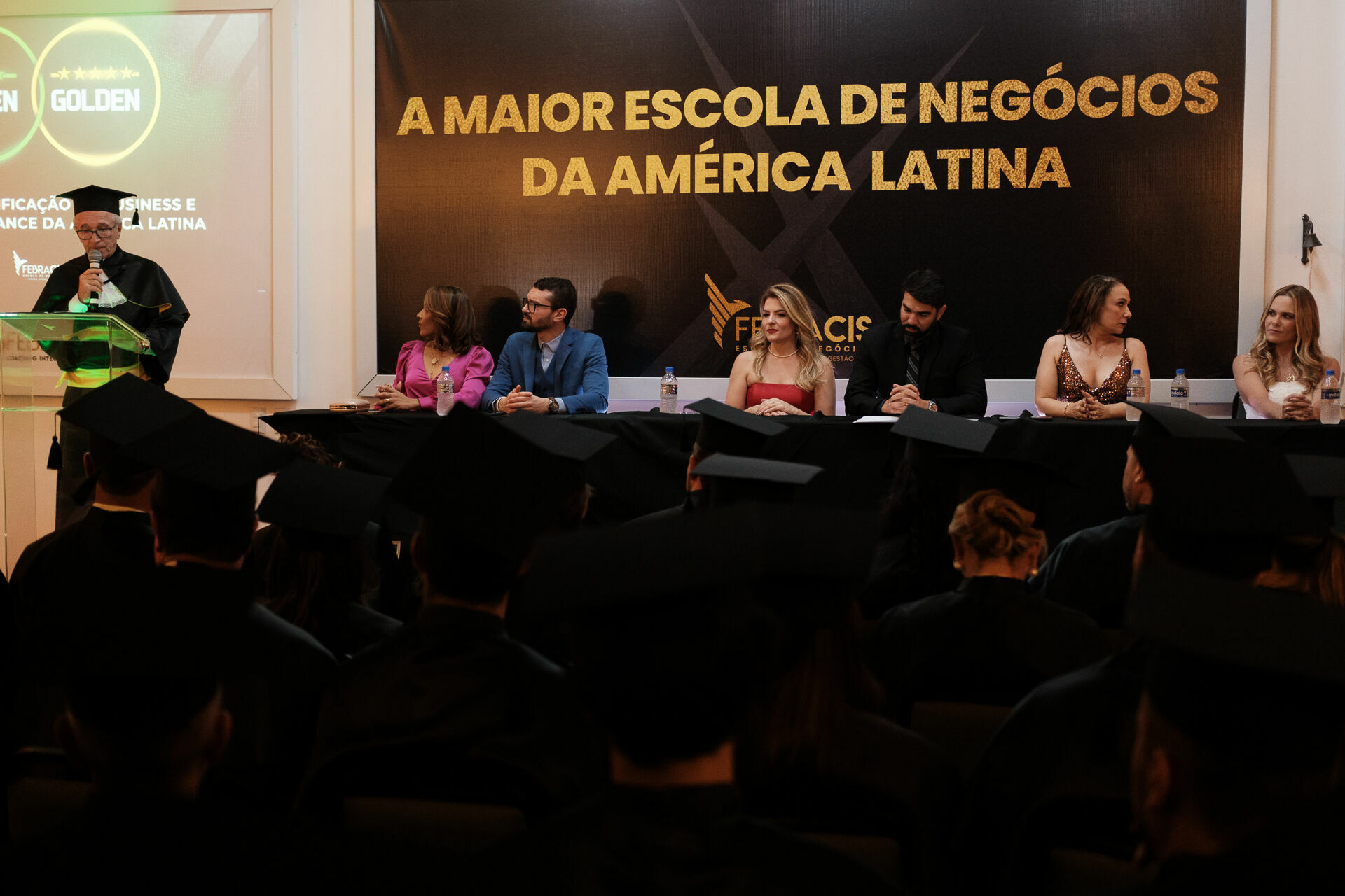 Foto Cobertura Fotográfica da Formatura Golden Belt e Green Belt Febracis 2025 – Um Registro Marcante Assinado por Natálya Cardoso Foto Cobertura Fotográfica da Formatura Golden Belt e Green Belt Febracis 2025 – Um Registro Marcante Assinado por Natálya Cardoso - Imagem 760