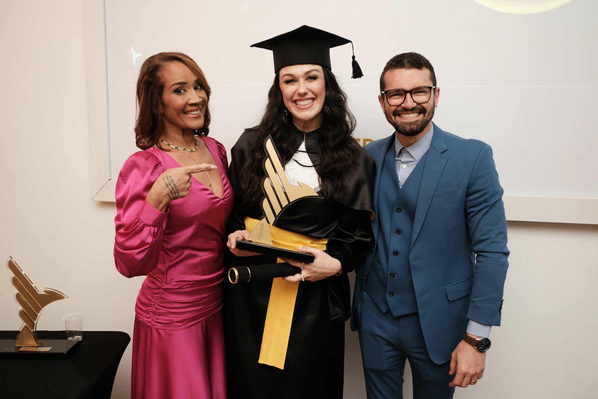 Foto Cobertura Fotográfica da Formatura Golden Belt e Green Belt Febracis 2025 – Um Registro Marcante Assinado por Natálya Cardoso Foto Cobertura Fotográfica da Formatura Golden Belt e Green Belt Febracis 2025 – Um Registro Marcante Assinado por Natálya Cardoso - Imagem 690