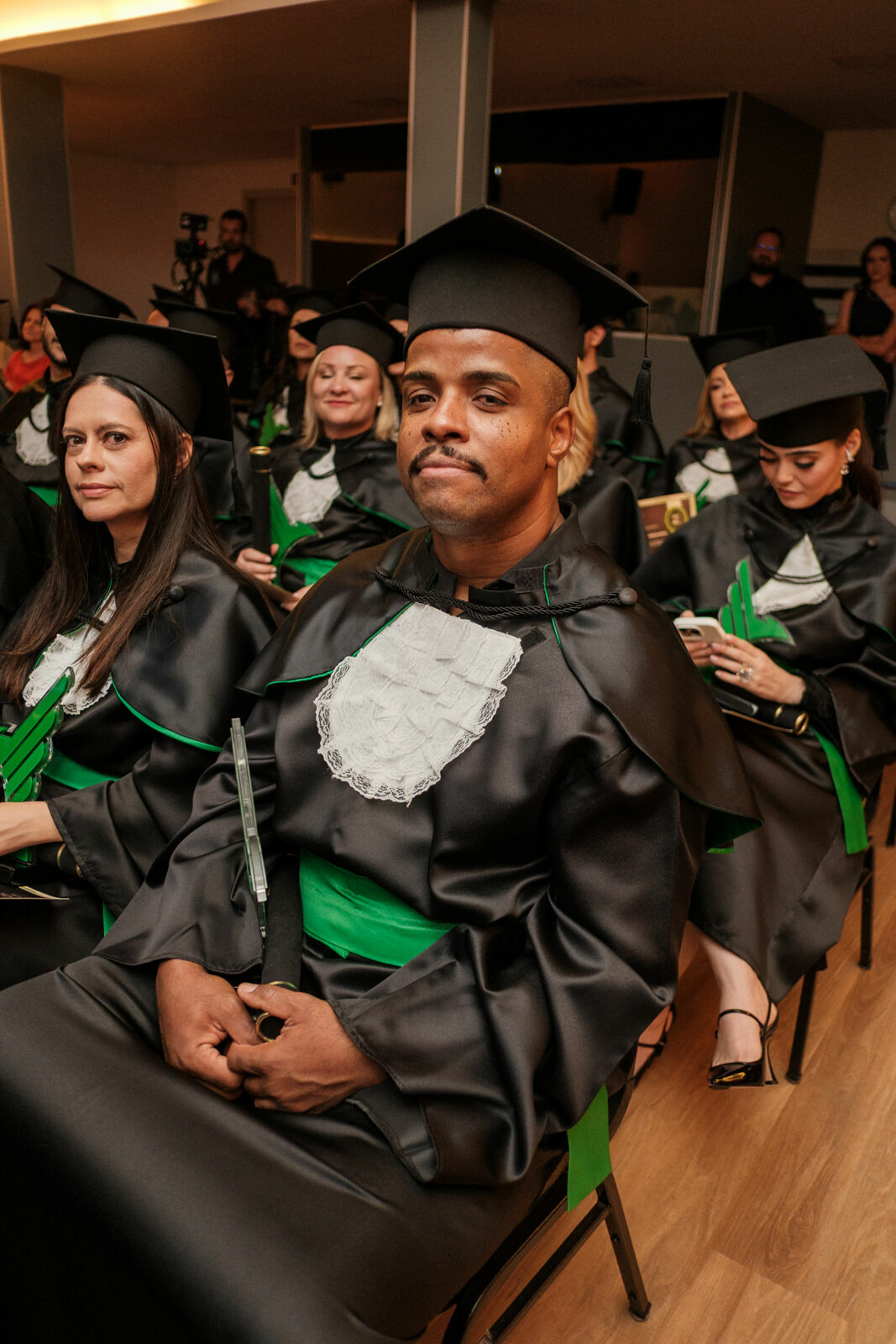 Foto Cobertura Fotográfica da Formatura Golden Belt e Green Belt Febracis 2025 – Um Registro Marcante Assinado por Natálya Cardoso Foto Cobertura Fotográfica da Formatura Golden Belt e Green Belt Febracis 2025 – Um Registro Marcante Assinado por Natálya Cardoso - Imagem 745