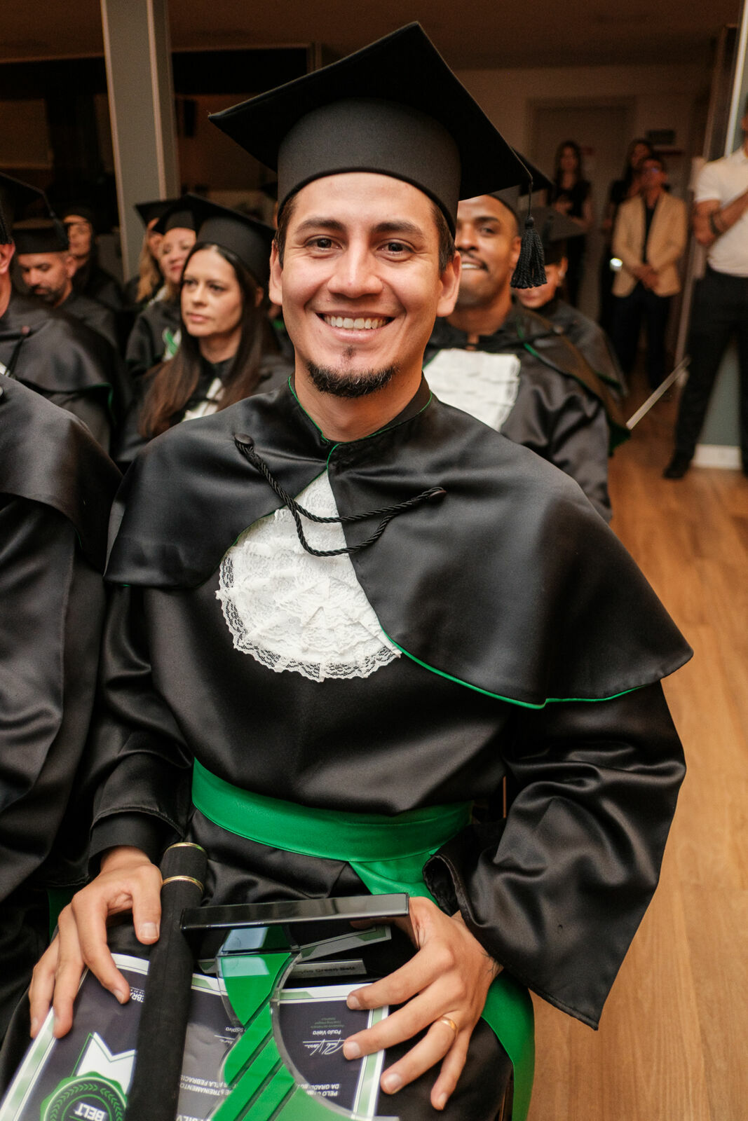 Foto Cobertura Fotográfica da Formatura Golden Belt e Green Belt Febracis 2025 – Um Registro Marcante Assinado por Natálya Cardoso Foto Cobertura Fotográfica da Formatura Golden Belt e Green Belt Febracis 2025 – Um Registro Marcante Assinado por Natálya Cardoso - Imagem 753