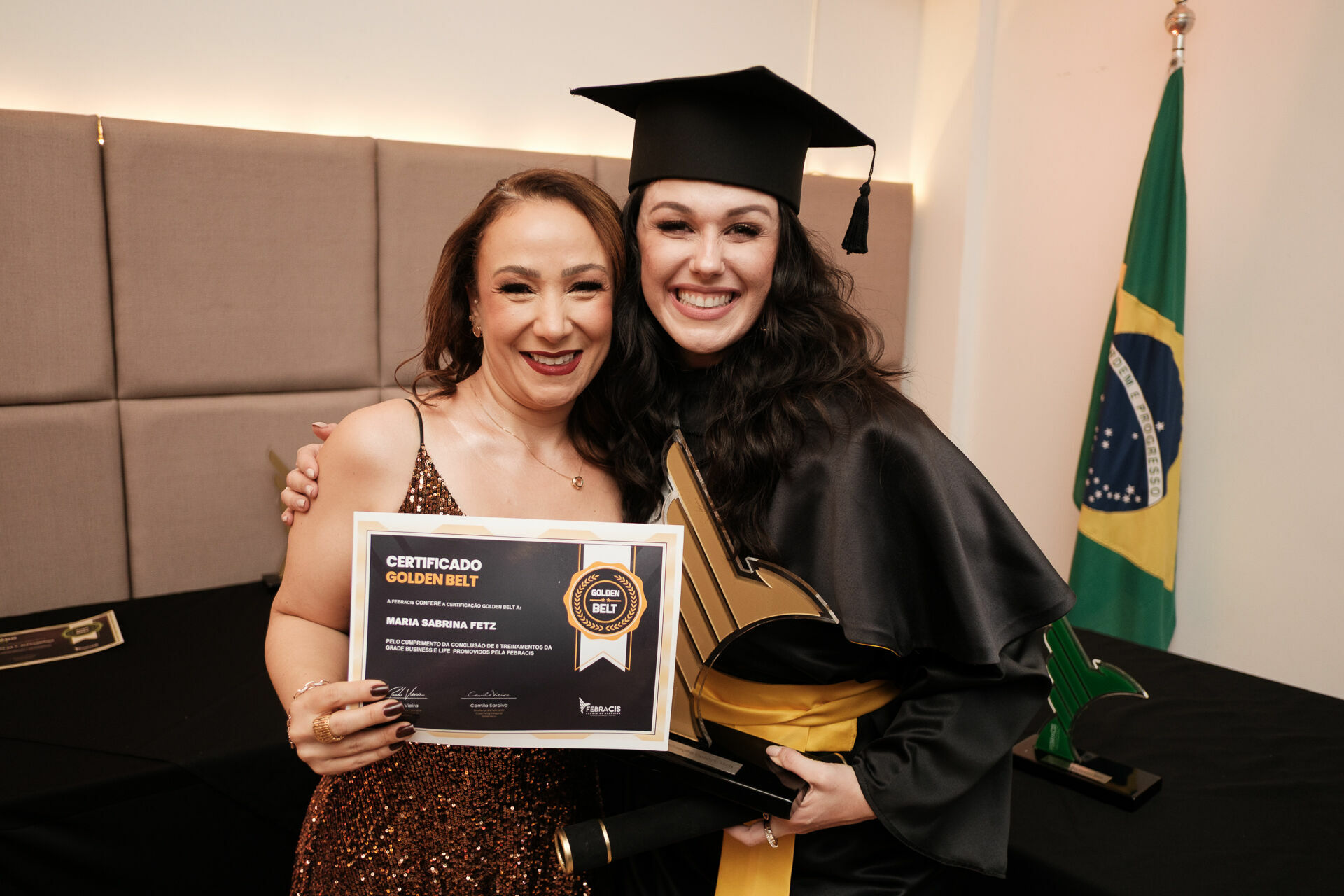 Foto Cobertura Fotográfica da Formatura Golden Belt e Green Belt Febracis 2025 – Um Registro Marcante Assinado por Natálya Cardoso Foto Cobertura Fotográfica da Formatura Golden Belt e Green Belt Febracis 2025 – Um Registro Marcante Assinado por Natálya Cardoso - Imagem 695