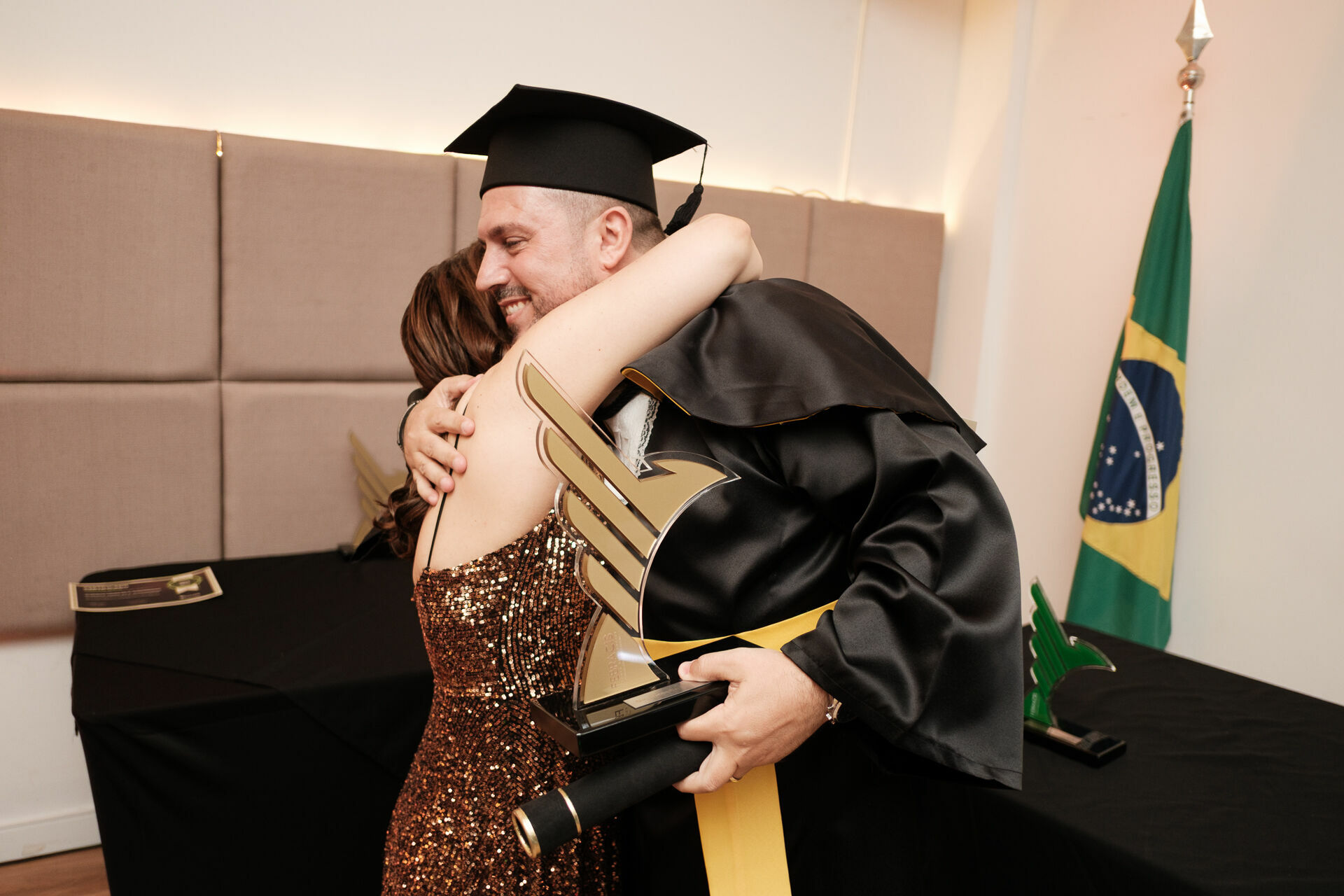 Foto Cobertura Fotográfica da Formatura Golden Belt e Green Belt Febracis 2025 – Um Registro Marcante Assinado por Natálya Cardoso Foto Cobertura Fotográfica da Formatura Golden Belt e Green Belt Febracis 2025 – Um Registro Marcante Assinado por Natálya Cardoso - Imagem 699