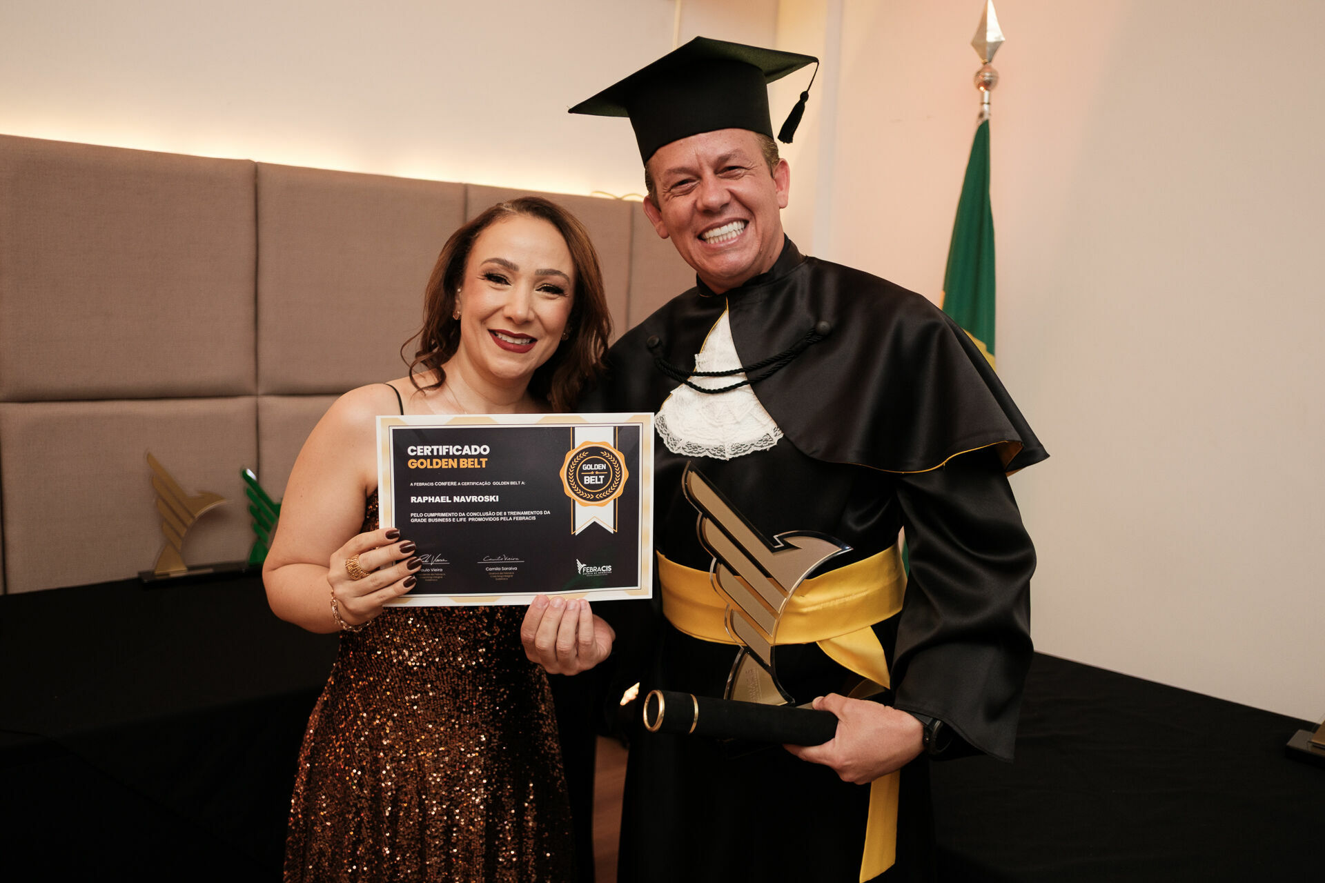 Foto Cobertura Fotográfica da Formatura Golden Belt e Green Belt Febracis 2025 – Um Registro Marcante Assinado por Natálya Cardoso Foto Cobertura Fotográfica da Formatura Golden Belt e Green Belt Febracis 2025 – Um Registro Marcante Assinado por Natálya Cardoso - Imagem 685