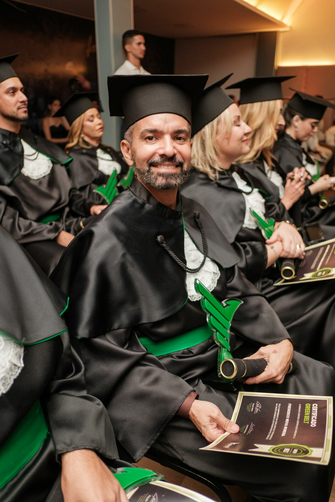 Foto Cobertura Fotográfica da Formatura Golden Belt e Green Belt Febracis 2025 – Um Registro Marcante Assinado por Natálya Cardoso Foto Cobertura Fotográfica da Formatura Golden Belt e Green Belt Febracis 2025 – Um Registro Marcante Assinado por Natálya Cardoso - Imagem 730