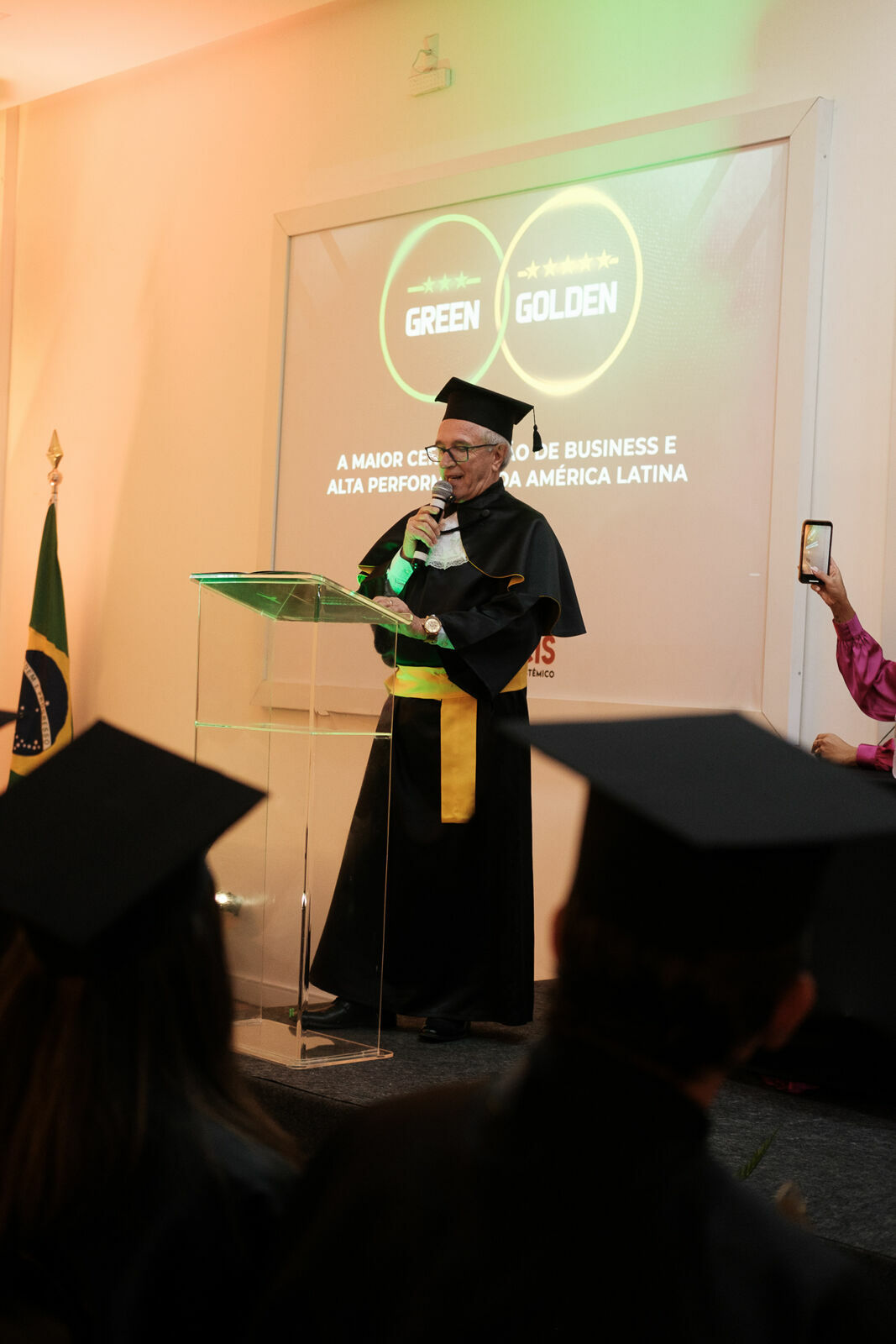 Foto Cobertura Fotográfica da Formatura Golden Belt e Green Belt Febracis 2025 – Um Registro Marcante Assinado por Natálya Cardoso Foto Cobertura Fotográfica da Formatura Golden Belt e Green Belt Febracis 2025 – Um Registro Marcante Assinado por Natálya Cardoso - Imagem 763