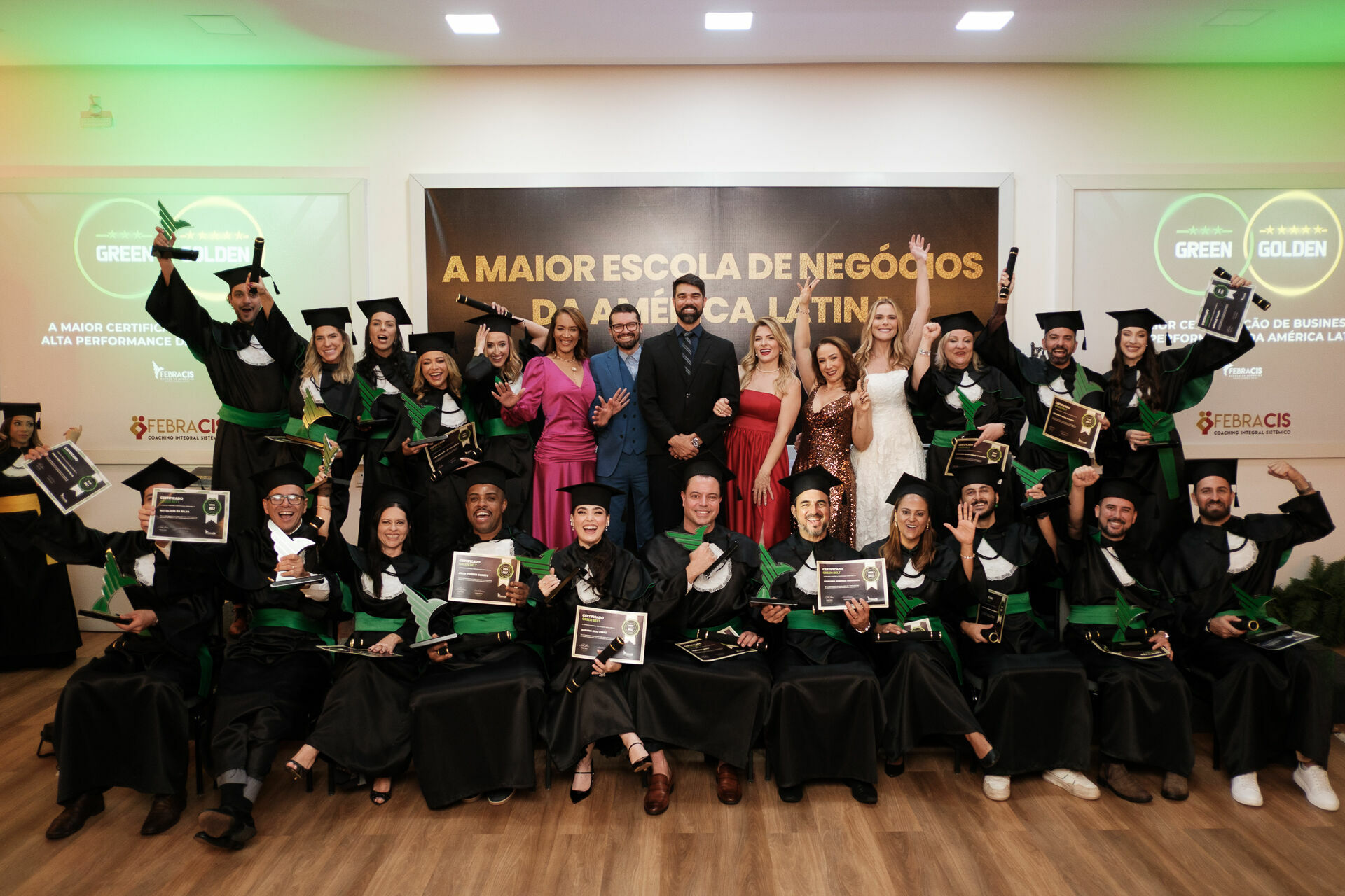 Foto Cobertura Fotográfica da Formatura Golden Belt e Green Belt Febracis 2025 – Um Registro Marcante Assinado por Natálya Cardoso Foto Cobertura Fotográfica da Formatura Golden Belt e Green Belt Febracis 2025 – Um Registro Marcante Assinado por Natálya Cardoso - Imagem 846