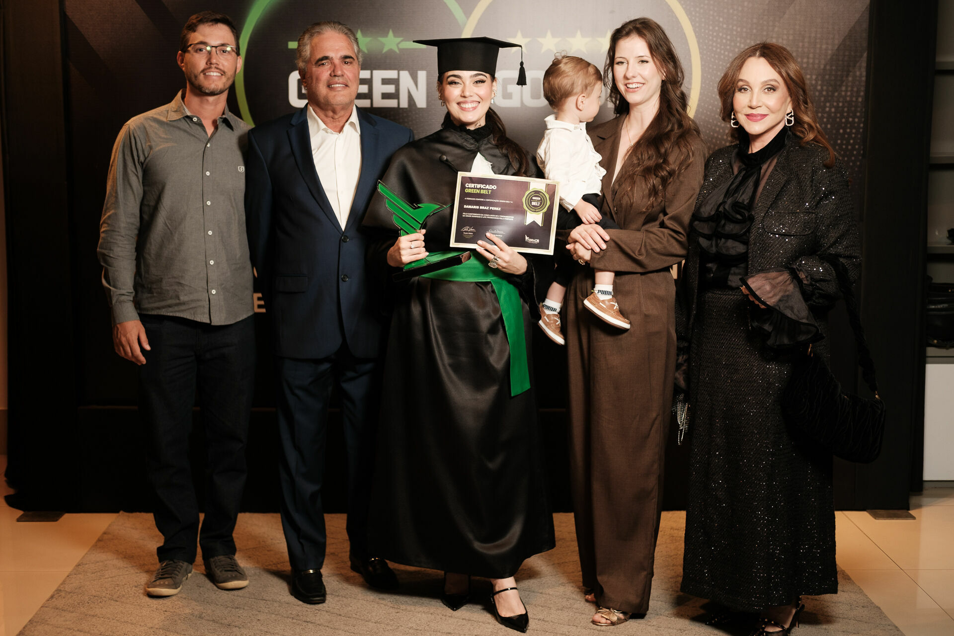 Foto Cobertura Fotográfica da Formatura Golden Belt e Green Belt Febracis 2025 – Um Registro Marcante Assinado por Natálya Cardoso Foto Cobertura Fotográfica da Formatura Golden Belt e Green Belt Febracis 2025 – Um Registro Marcante Assinado por Natálya Cardoso - Imagem 909