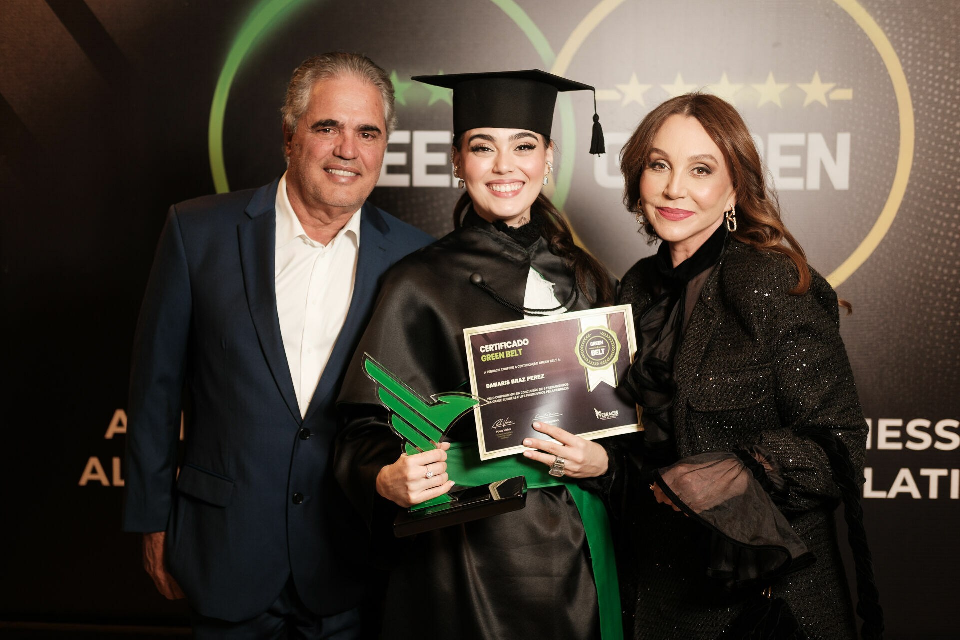 Foto Cobertura Fotográfica da Formatura Golden Belt e Green Belt Febracis 2025 – Um Registro Marcante Assinado por Natálya Cardoso Foto Cobertura Fotográfica da Formatura Golden Belt e Green Belt Febracis 2025 – Um Registro Marcante Assinado por Natálya Cardoso - Imagem 915