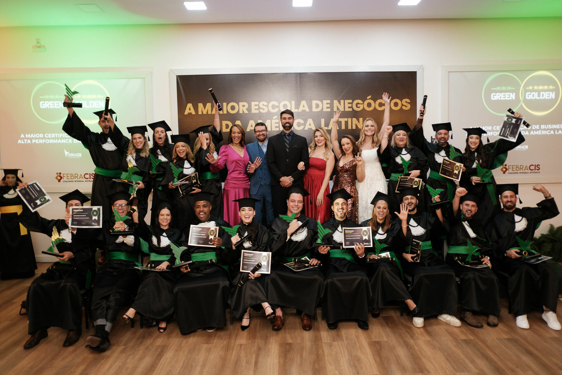 Foto Cobertura Fotográfica da Formatura Golden Belt e Green Belt Febracis 2025 – Um Registro Marcante Assinado por Natálya Cardoso Foto Cobertura Fotográfica da Formatura Golden Belt e Green Belt Febracis 2025 – Um Registro Marcante Assinado por Natálya Cardoso - Imagem 844