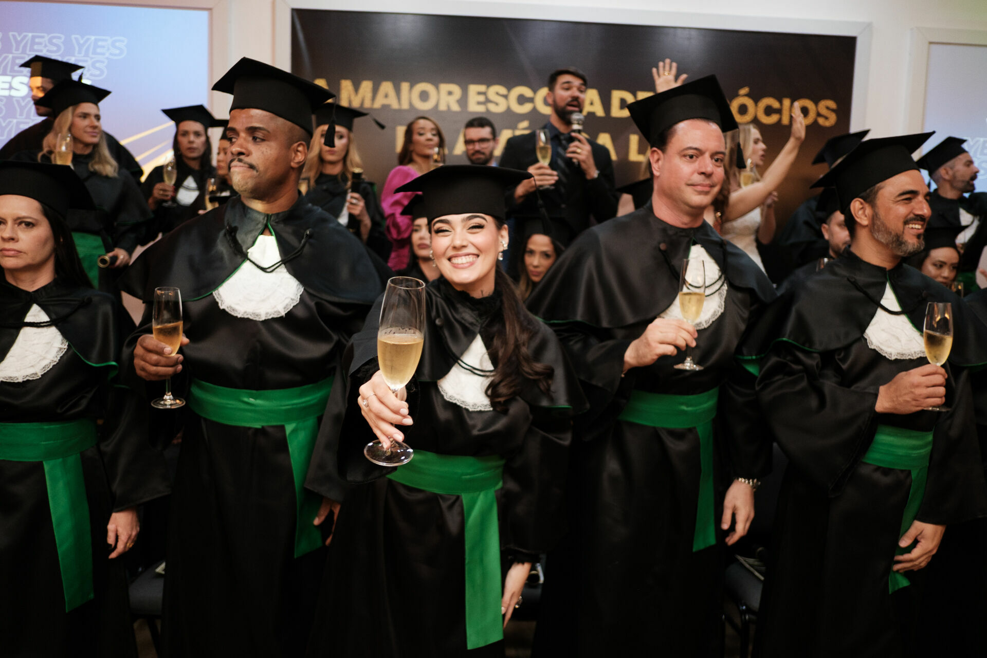 Foto Cobertura Fotográfica da Formatura Golden Belt e Green Belt Febracis 2025 – Um Registro Marcante Assinado por Natálya Cardoso Foto Cobertura Fotográfica da Formatura Golden Belt e Green Belt Febracis 2025 – Um Registro Marcante Assinado por Natálya Cardoso - Imagem 878