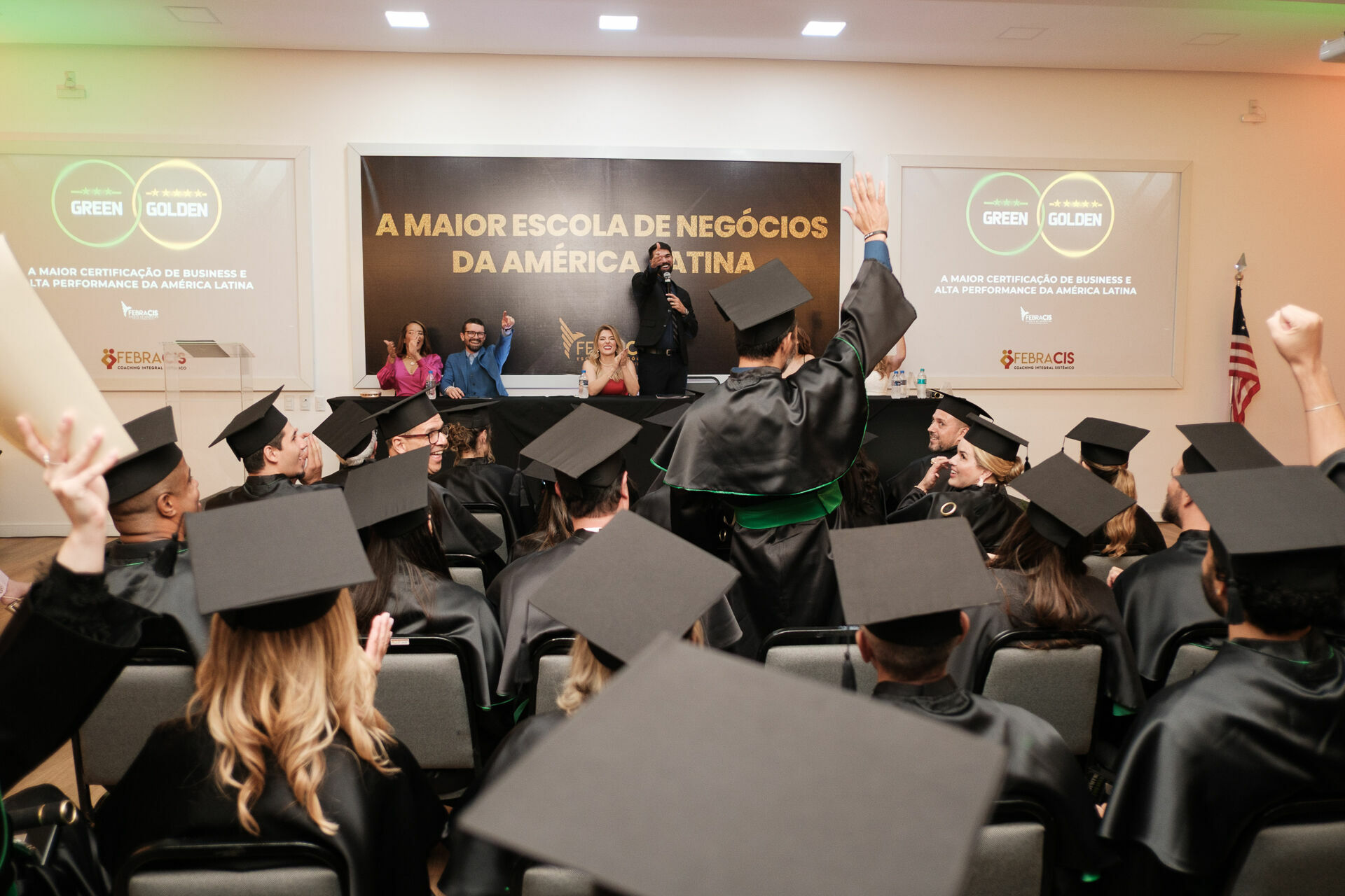 Foto Cobertura Fotográfica da Formatura Golden Belt e Green Belt Febracis 2025 – Um Registro Marcante Assinado por Natálya Cardoso Foto Cobertura Fotográfica da Formatura Golden Belt e Green Belt Febracis 2025 – Um Registro Marcante Assinado por Natálya Cardoso - Imagem 813